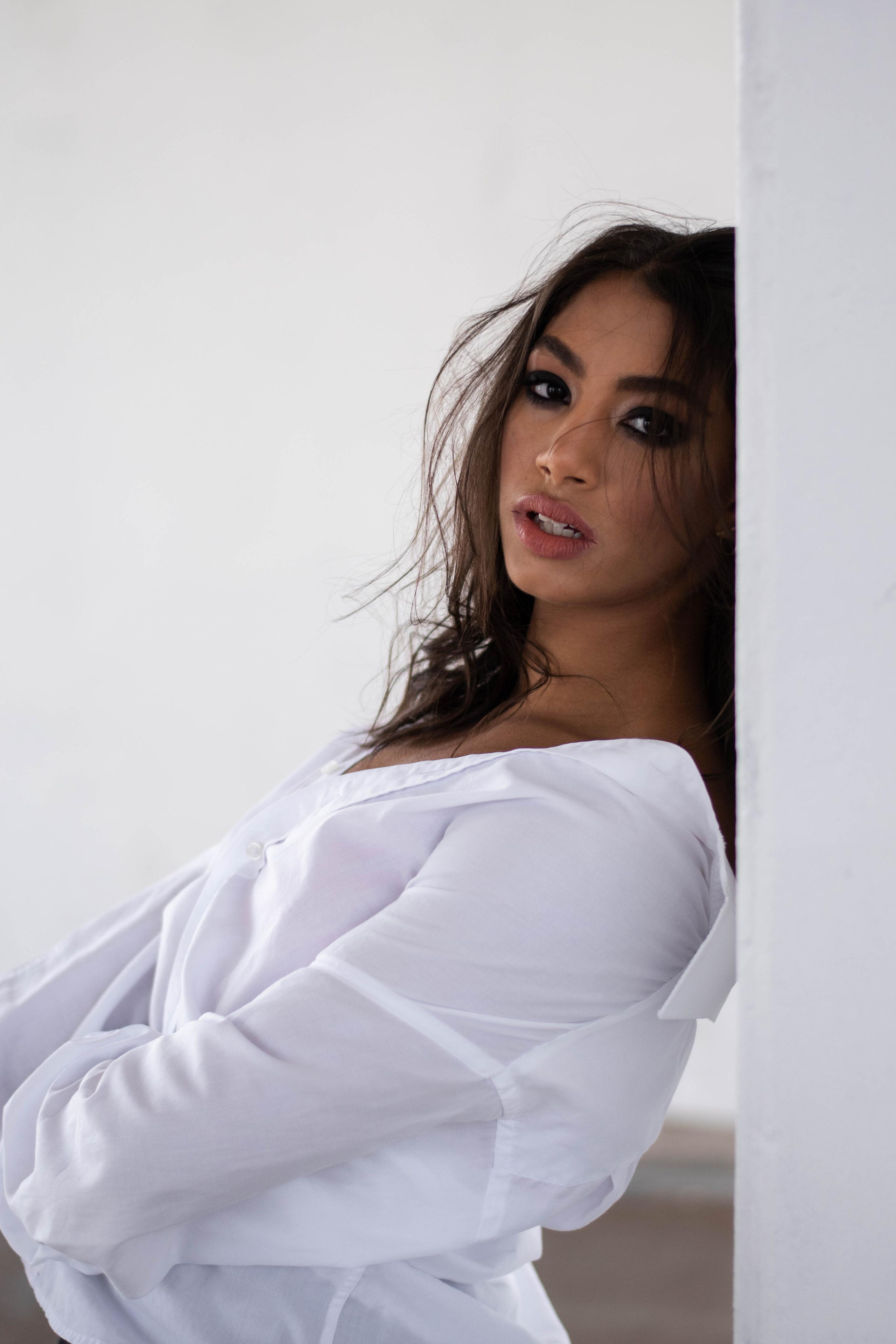 Nichola. LAURA ASAN PHOTOGRAPHY