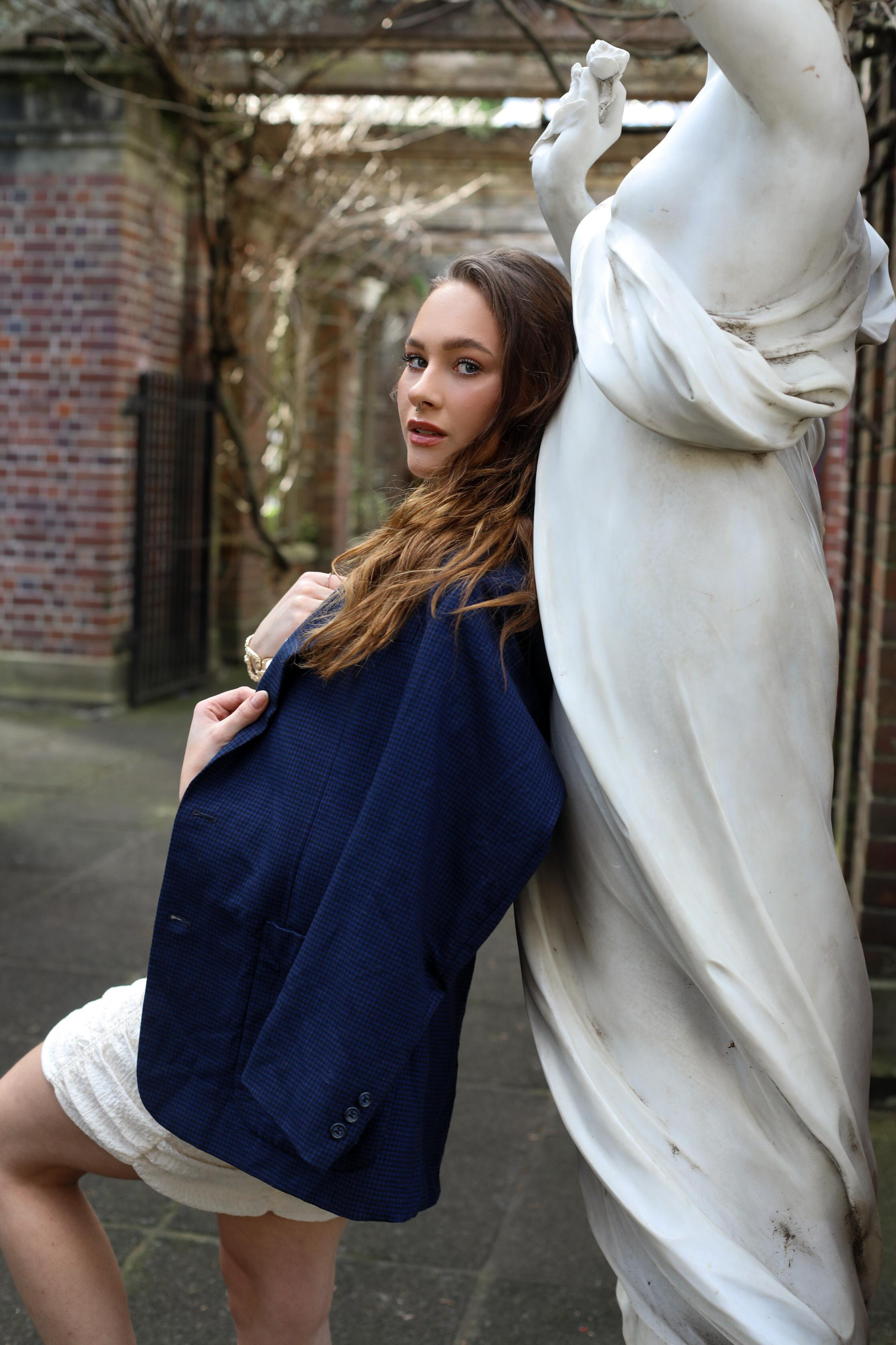 Lera. LAURA ASAN PHOTOGRAPHY