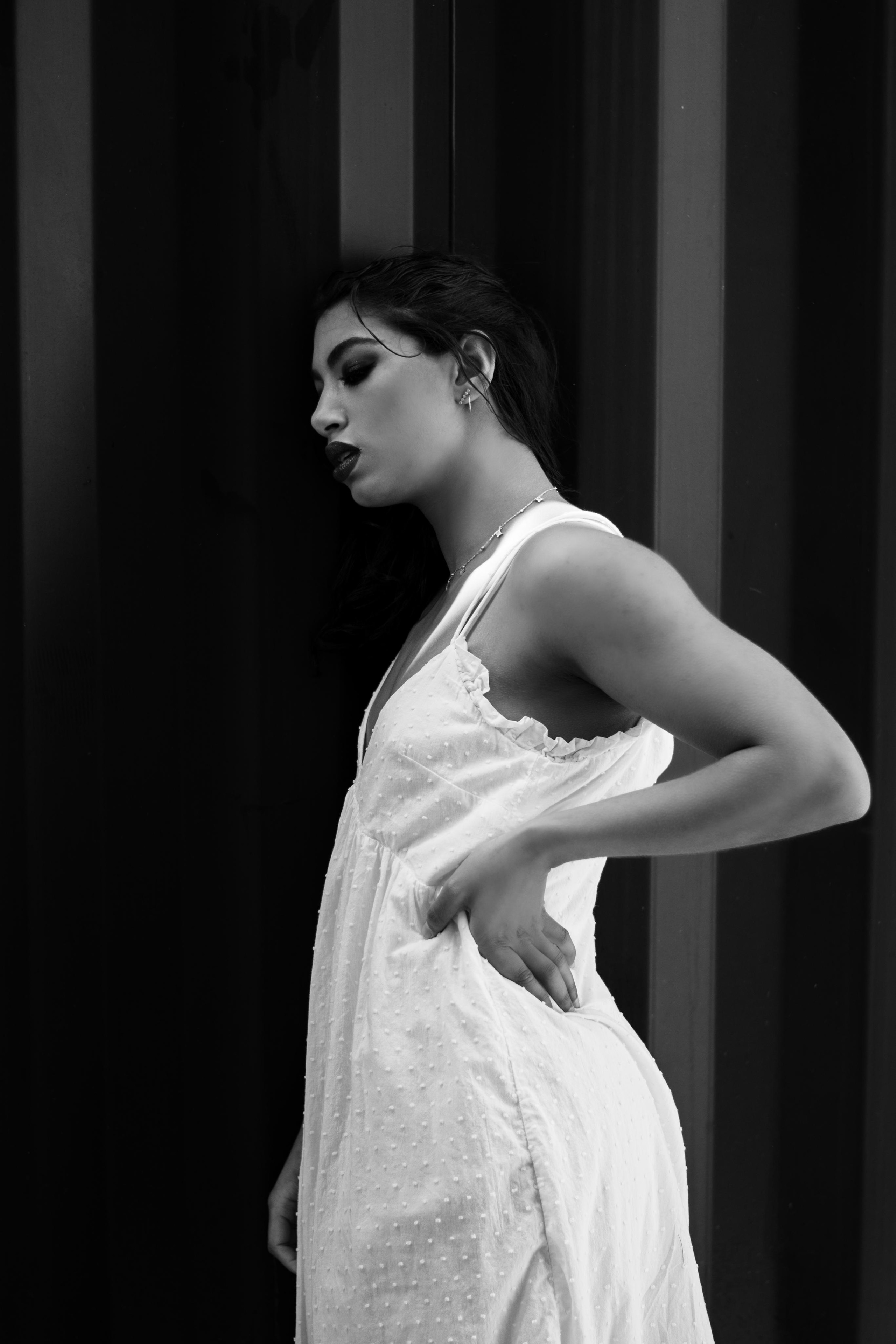 Nichola. LAURA ASAN PHOTOGRAPHY