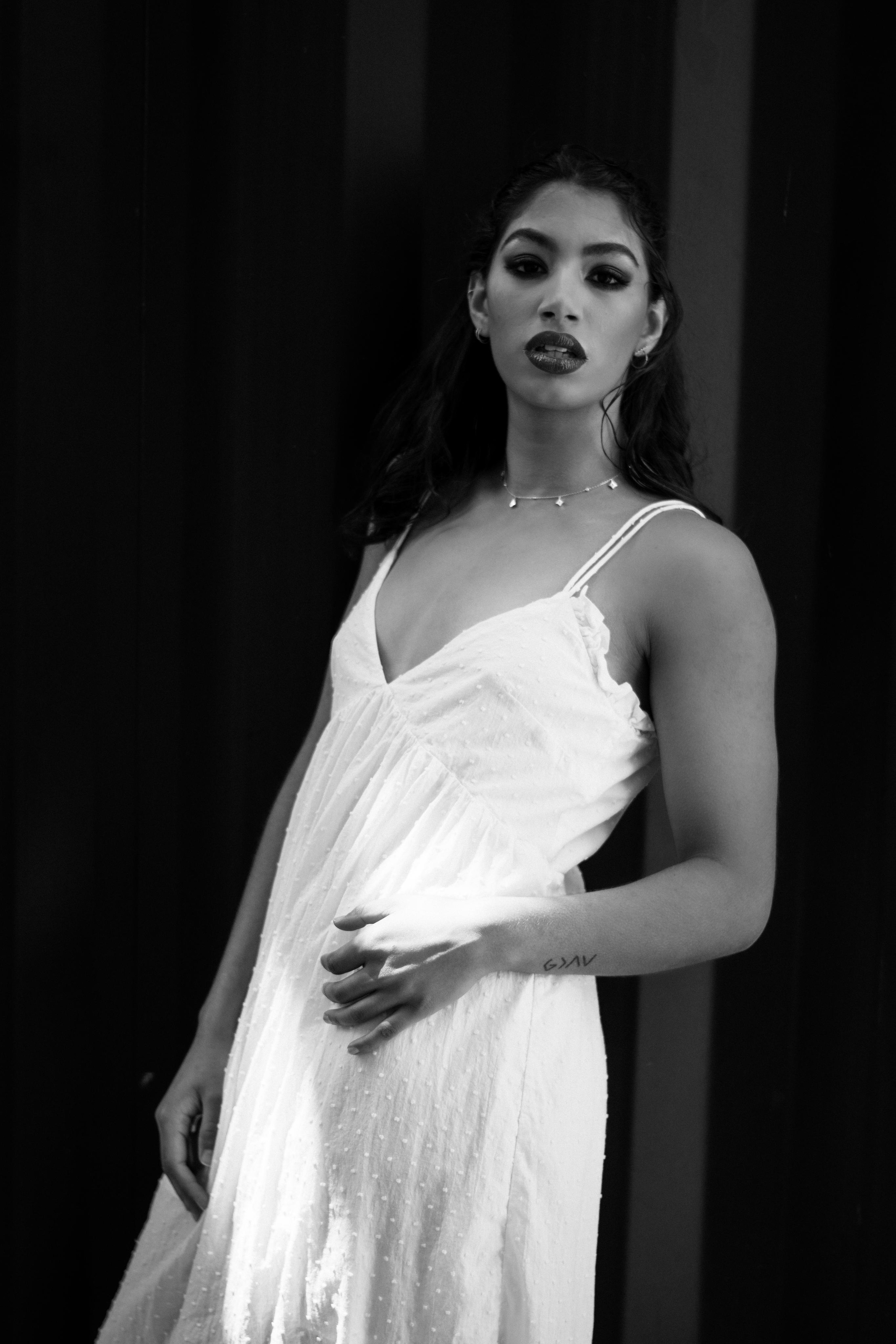 Nichola. LAURA ASAN PHOTOGRAPHY