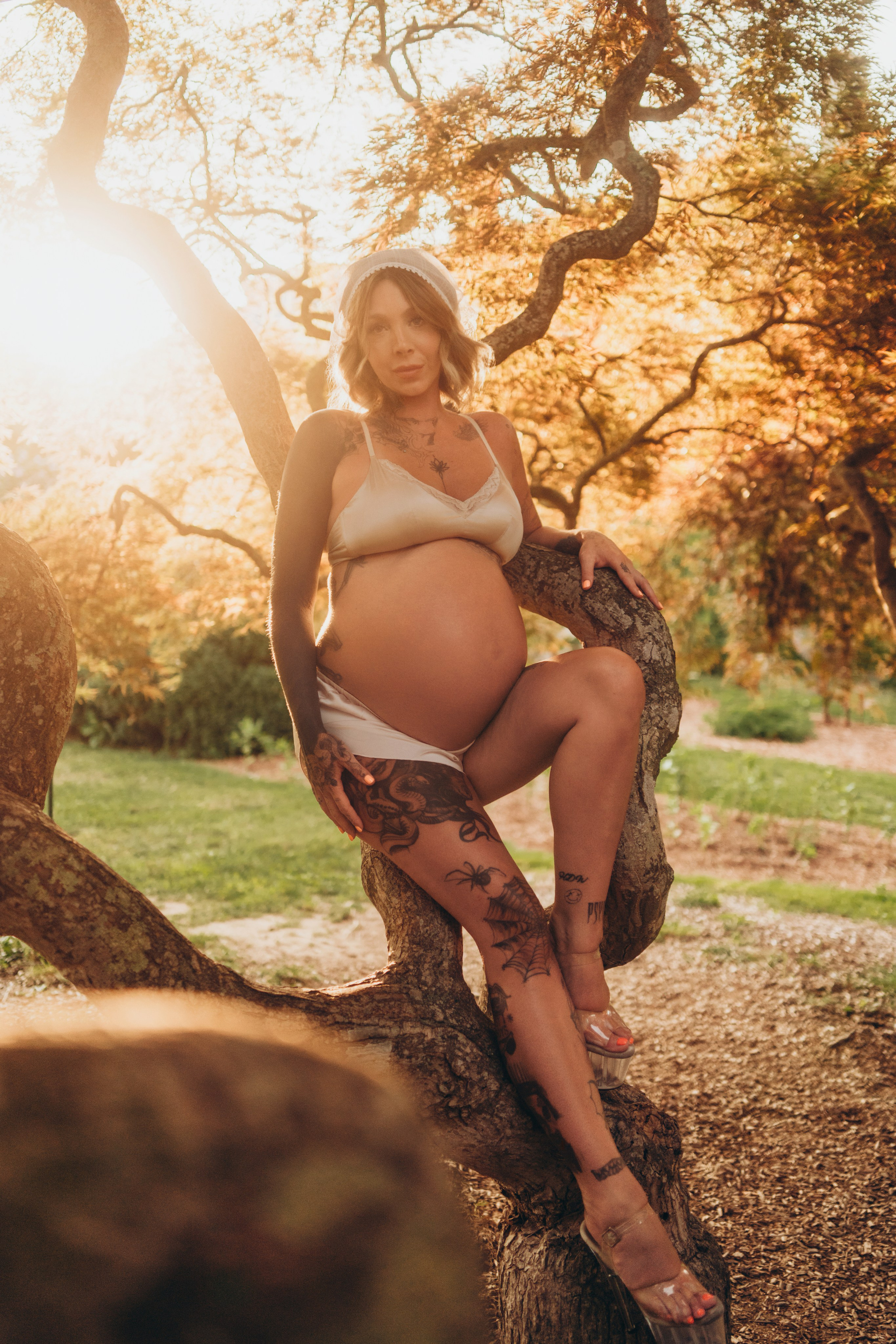 Harkness Park Maternity Photos at Sunset | Waterford & Niantic CT Maternity Photographer