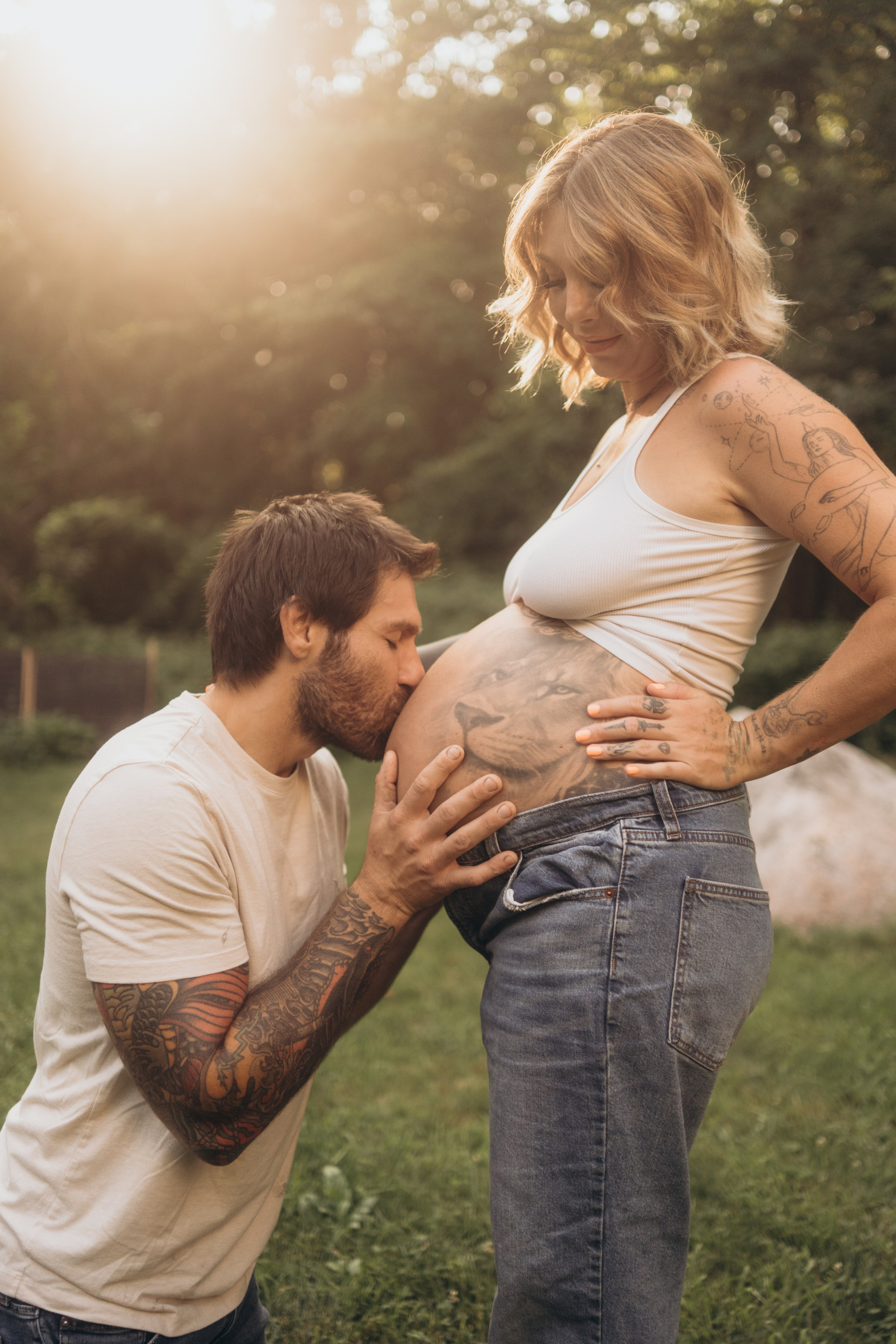 Harkness Park Maternity Photos at Sunset | Waterford & Niantic CT Maternity Photographer
