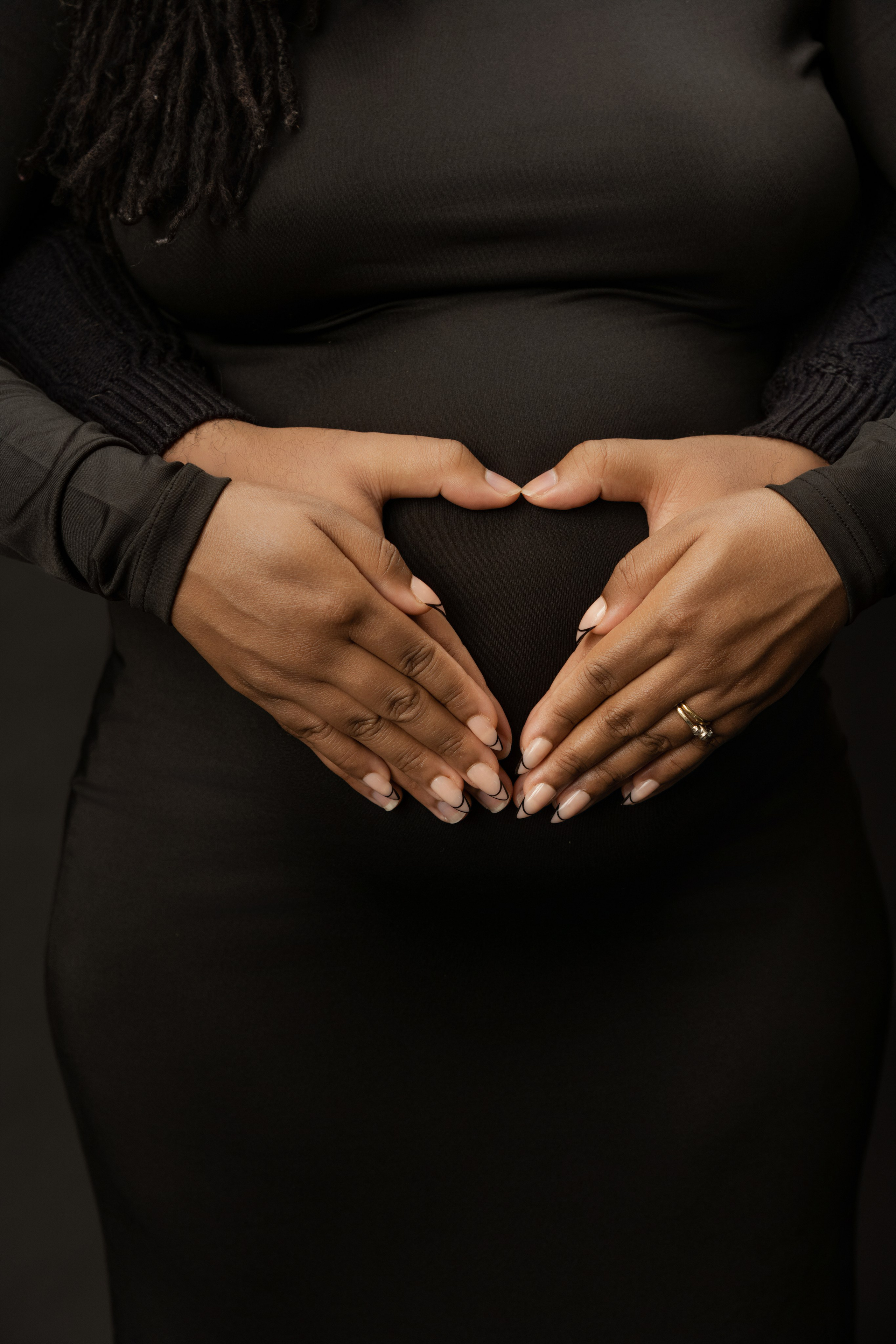 Connecticut Maternity Photographer · Portraits in the Old Masters Style