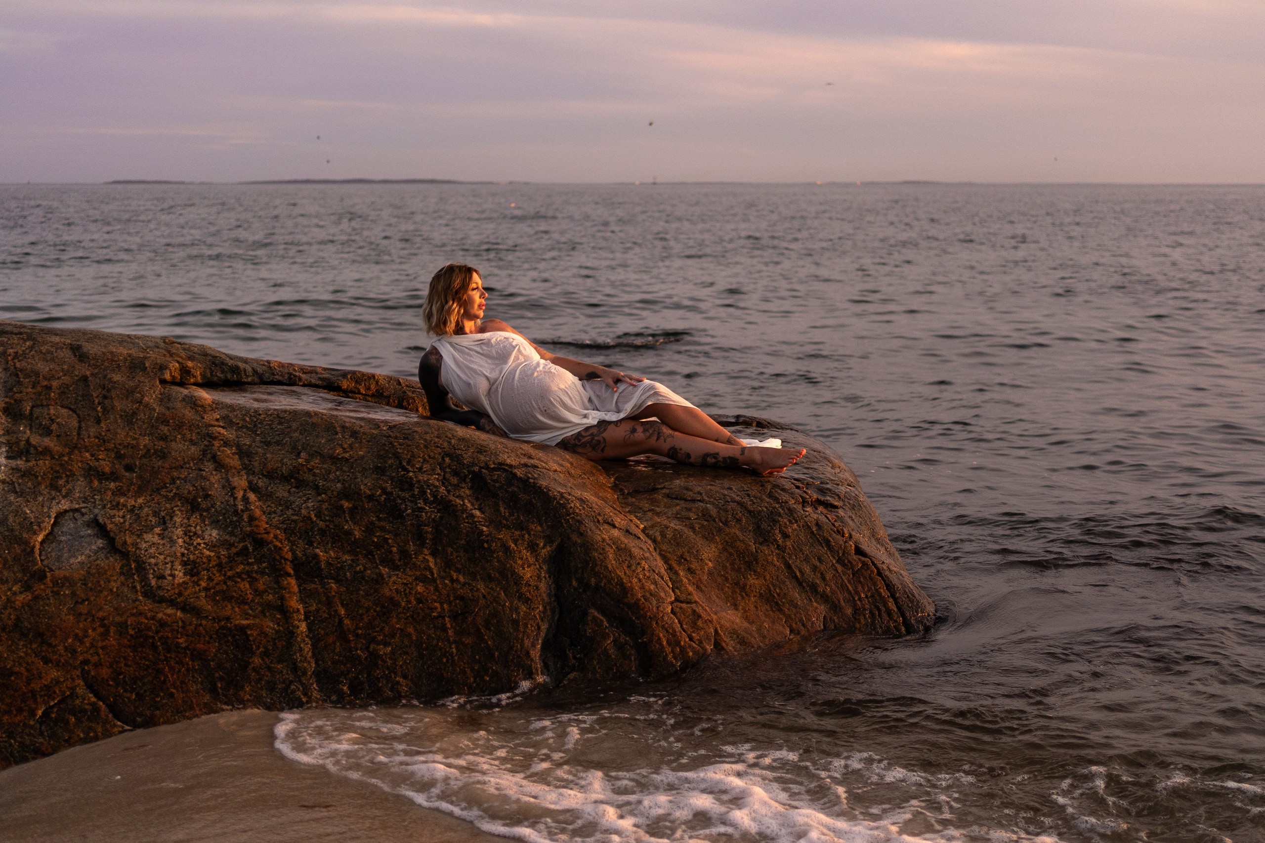 Harkness Park Maternity Photos at Sunset | Waterford & Niantic CT Maternity Photographer