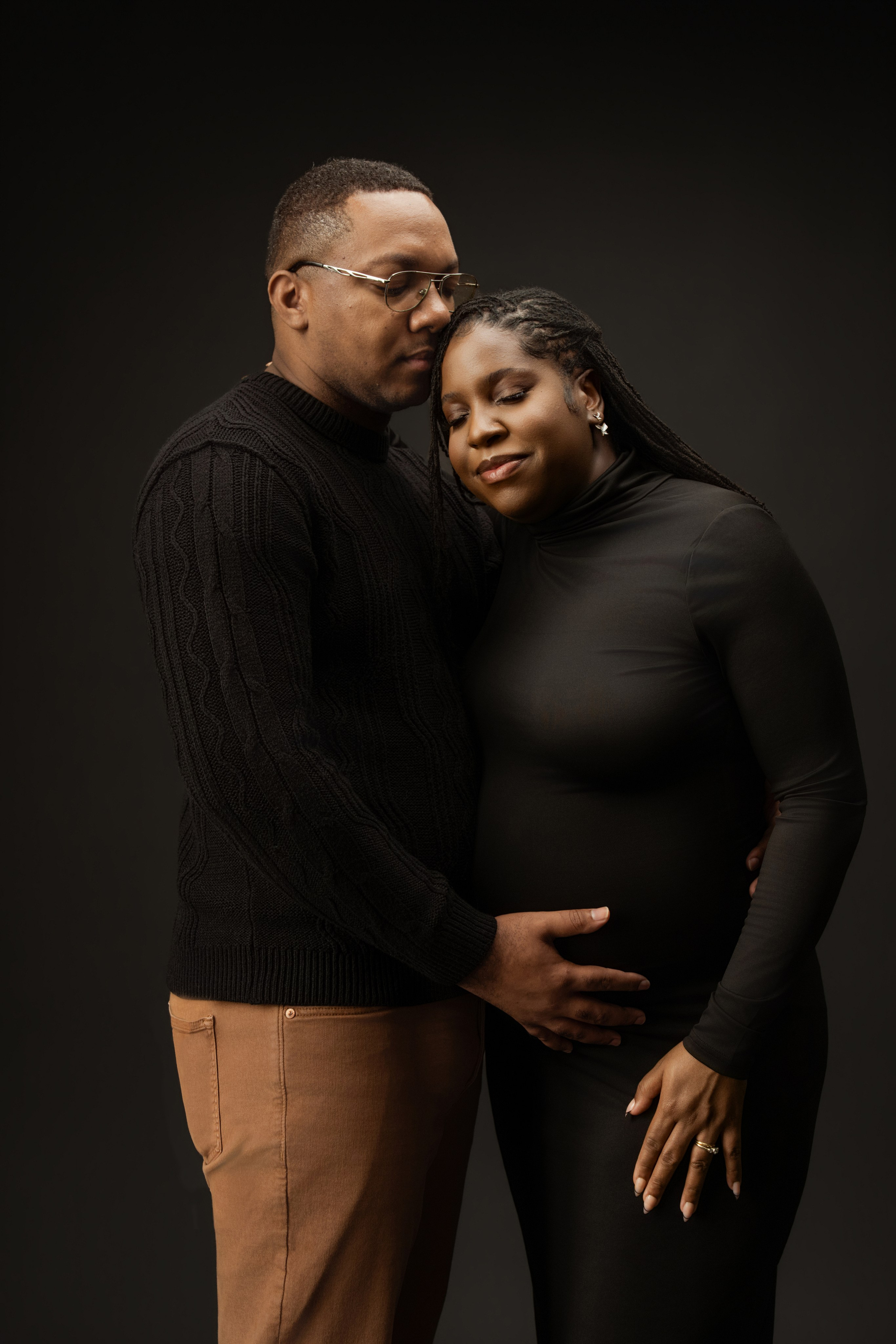 Connecticut Maternity Photographer · Portraits in the Old Masters Style