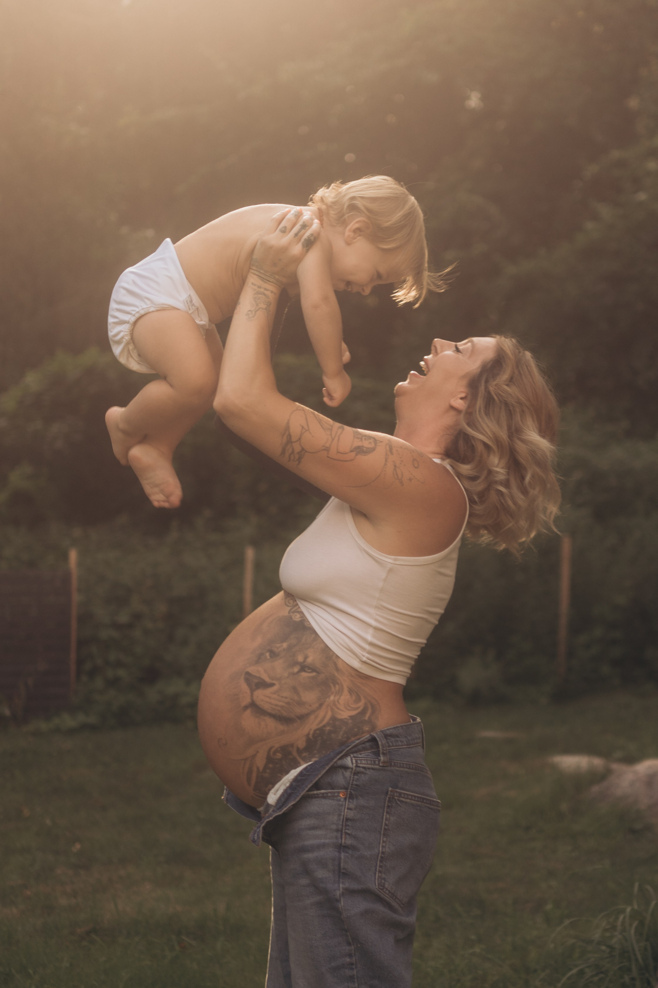 Harkness Park Maternity Photos at Sunset | Waterford & Niantic CT Maternity Photographer