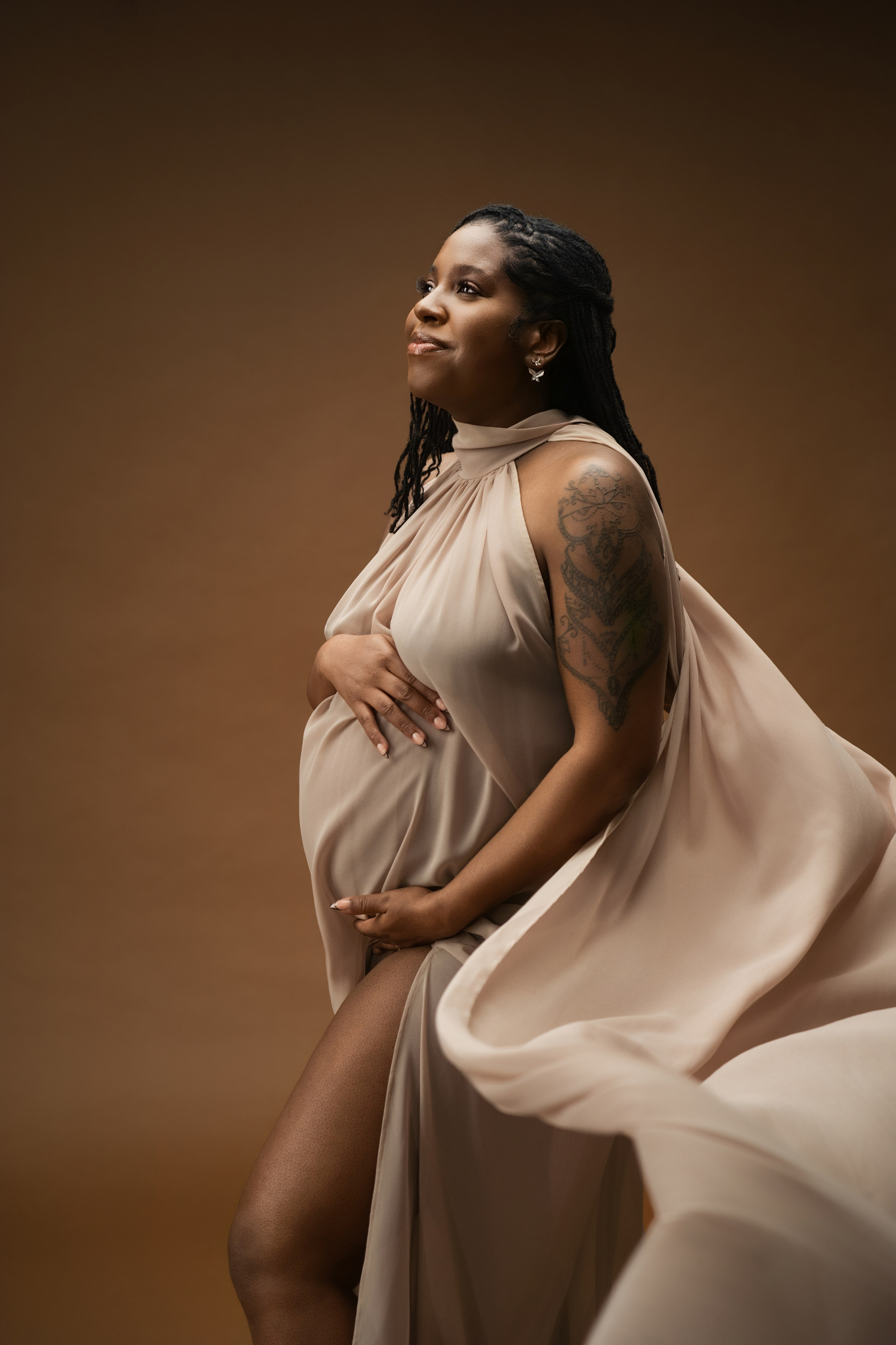 Connecticut Maternity Photographer · Portraits in the Old Masters Style
