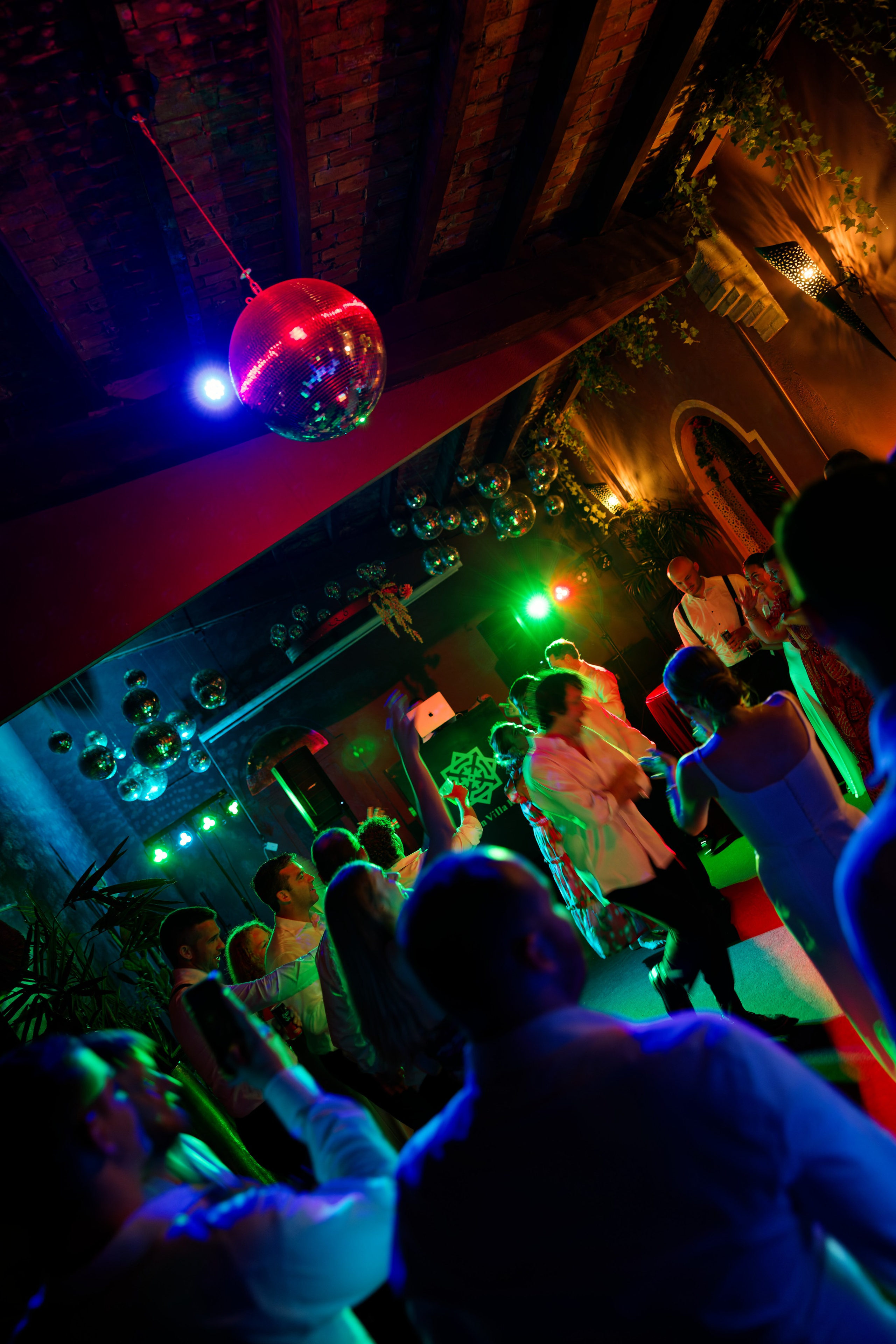 Wedding of Gracie & Joe at Gran Villa Rosa, Barcelona