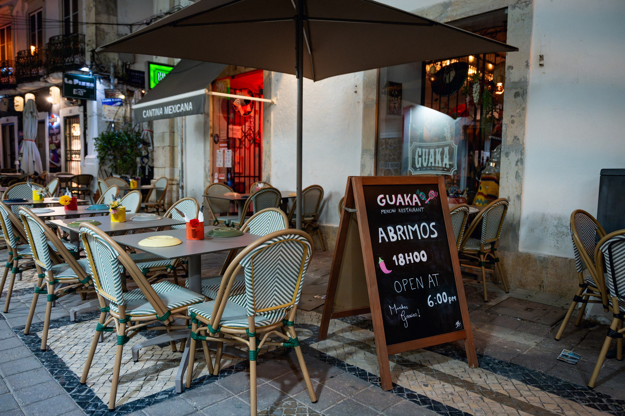 RESTAURANTES — GUAKA FARO. Forma Studios