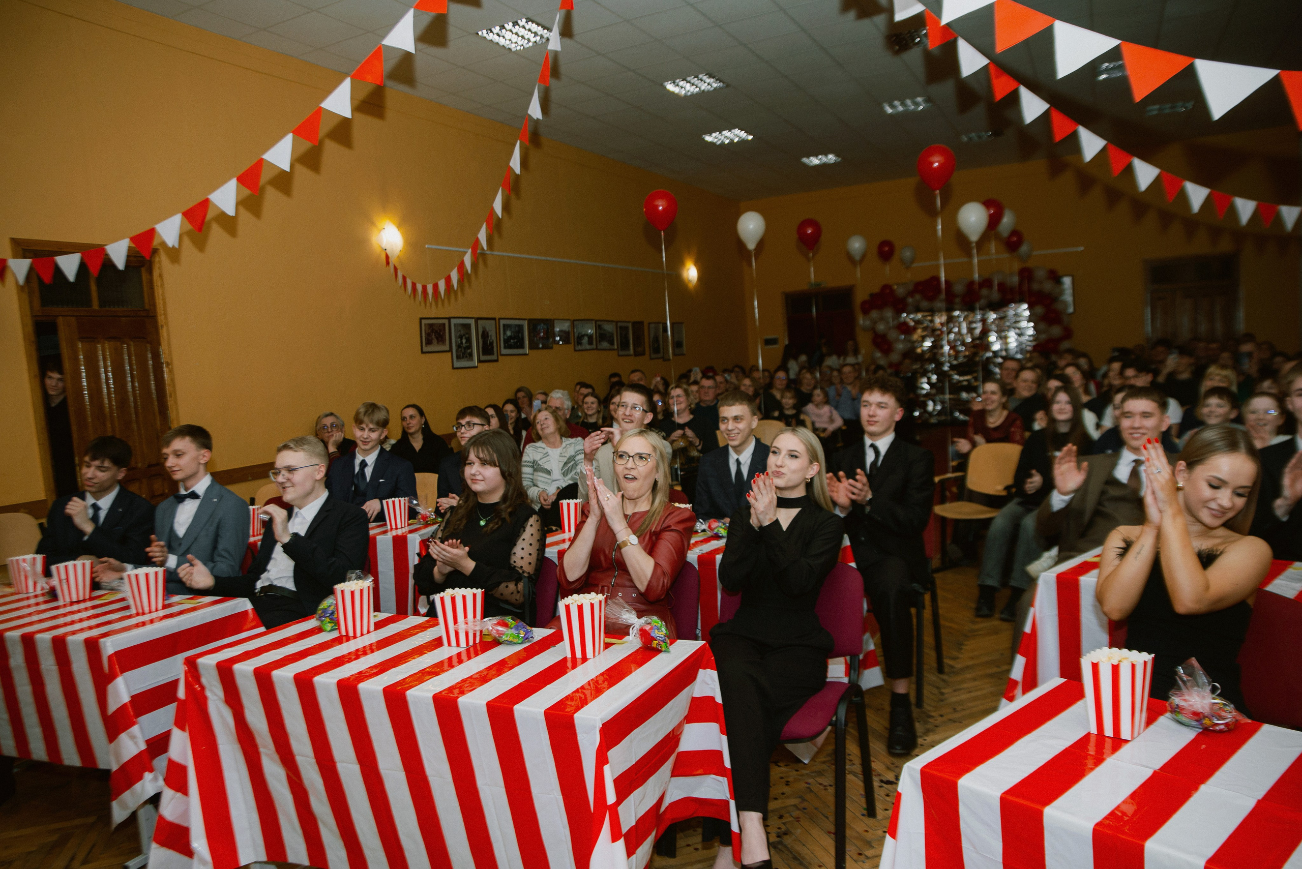 100dienis Joniiškėlyje. Vestuvių fotografė Santa Jonuškė | Šiaulių apskritis, Panevėžio apskritis ir visa Lietuva