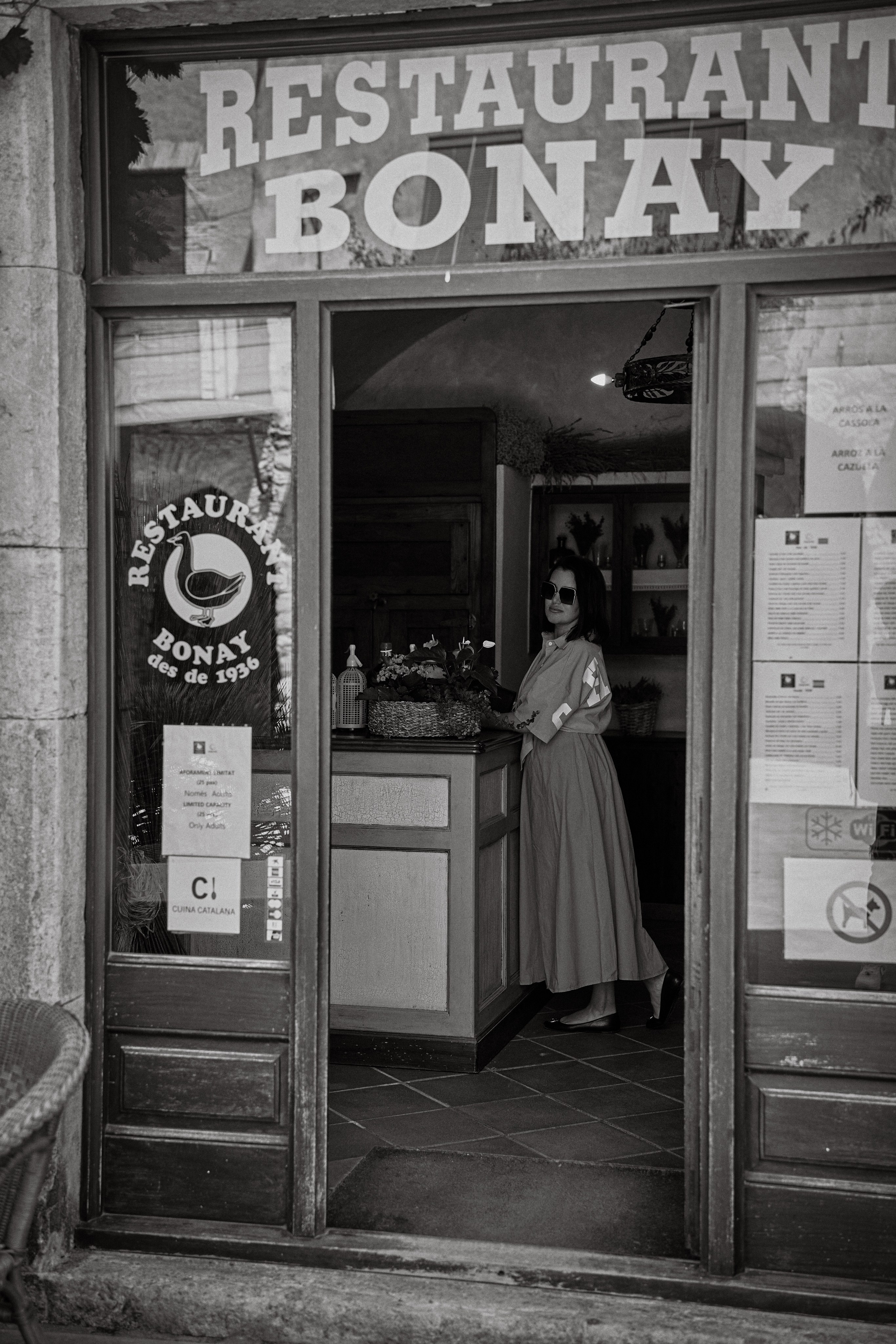 Анетта. Затерянный город. Фотограф в Барселоне Жанна Захарченко