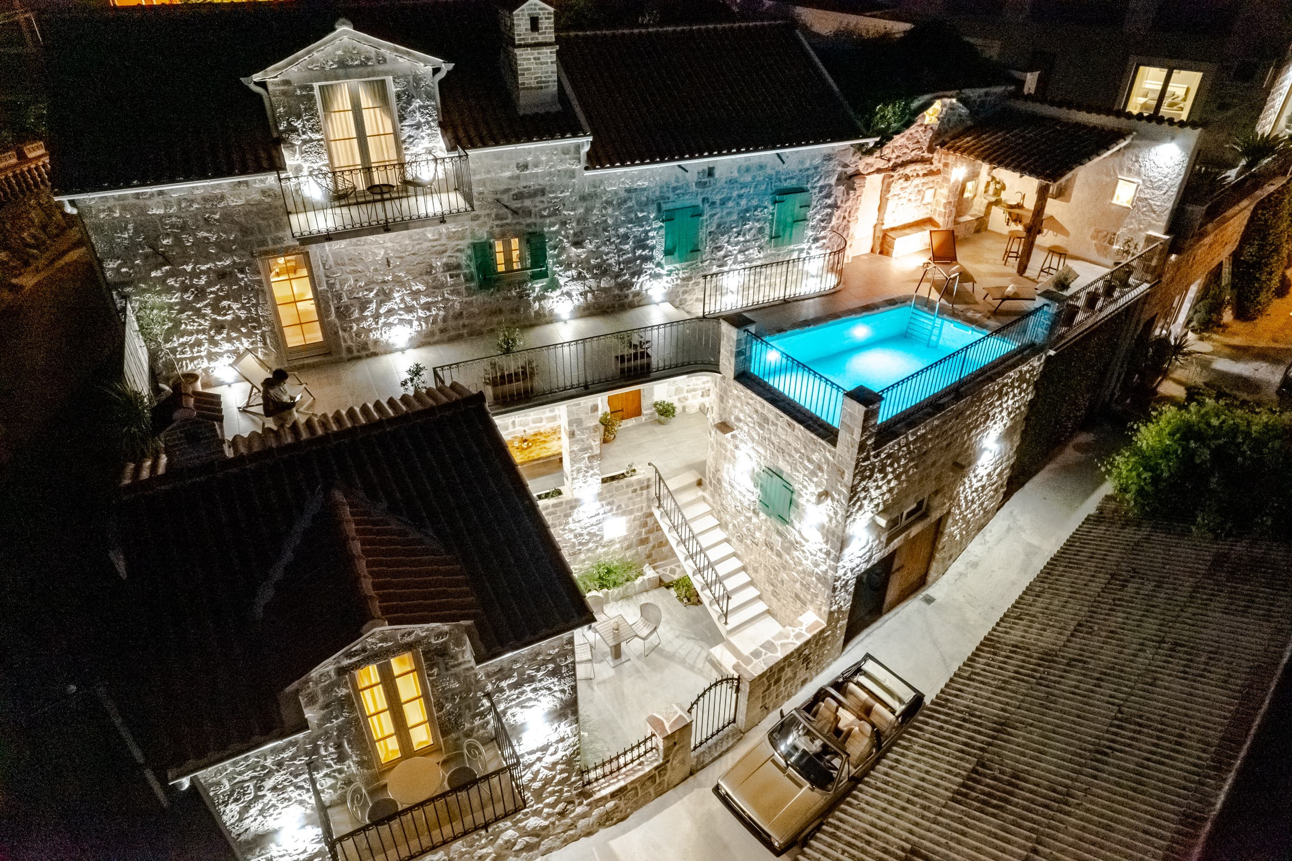 Real Estate Photography. Montenegro. EVAN ARISTOV WEDDING PHOTOGRAPHY — Seattle Wedding Photographer