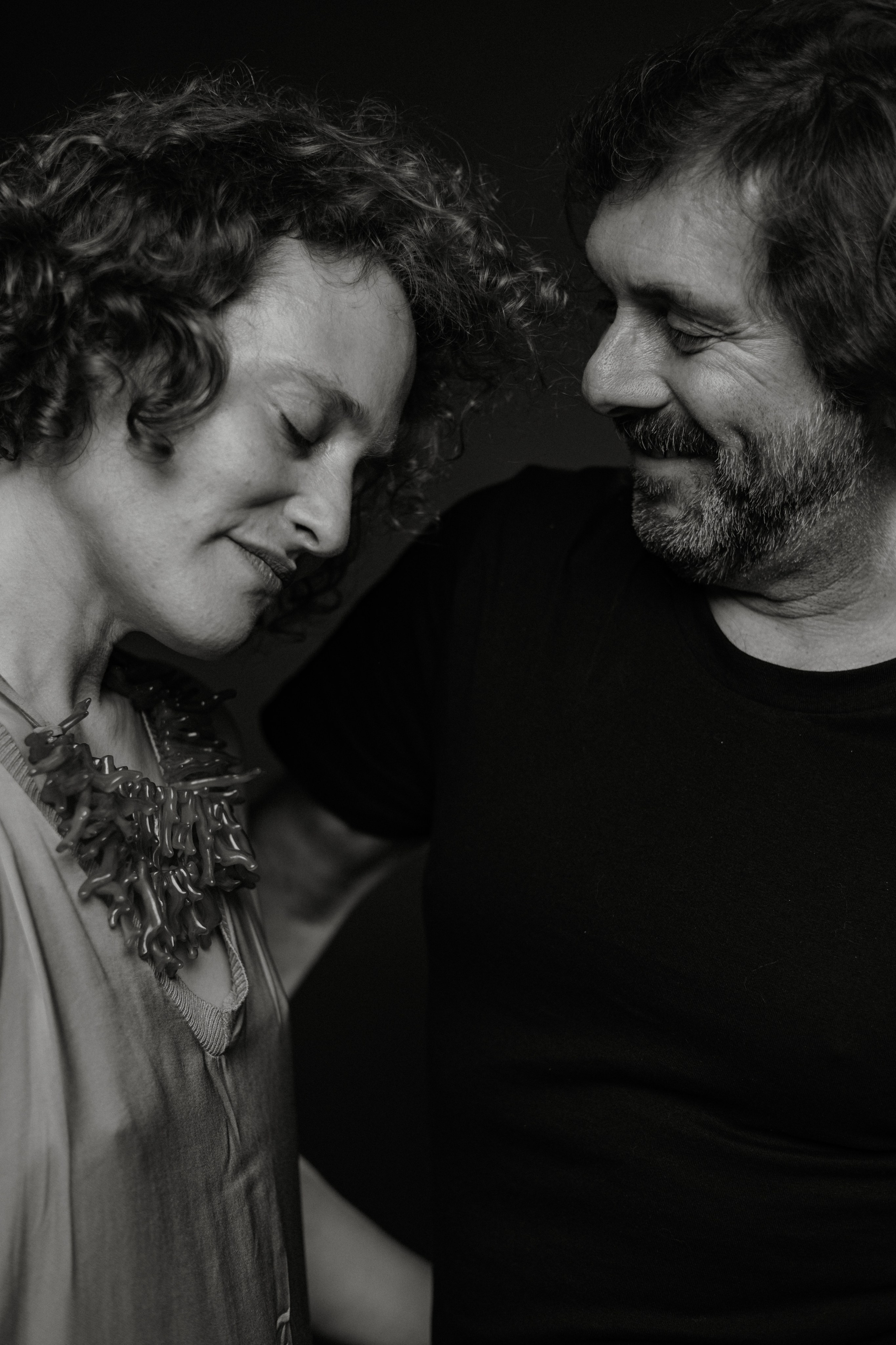 ANA and PEDRO. Studio. Anastasiia Antoniuk portrait, family and couple photographer, Portugal