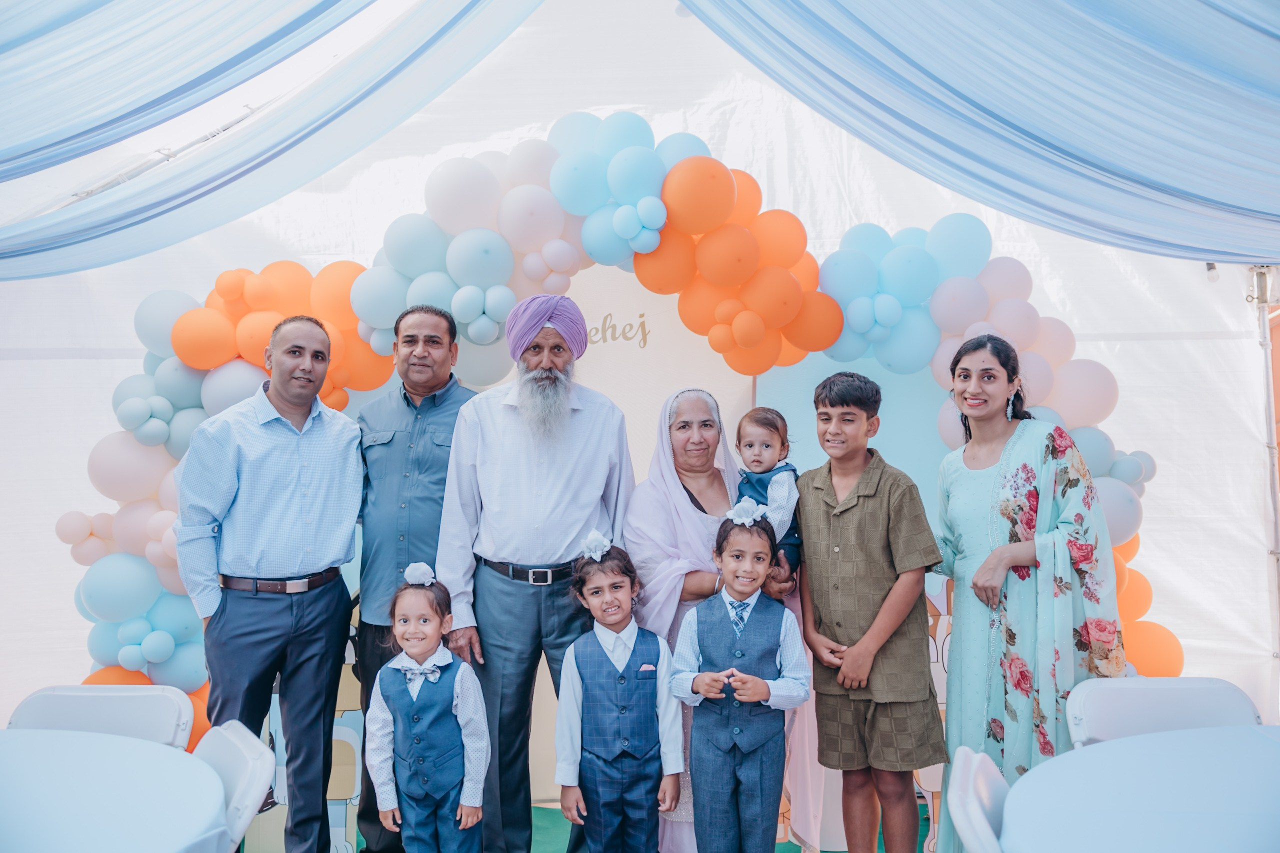 Events and big family photos. Family and children’s lifestyle photographer Elena Tumanova