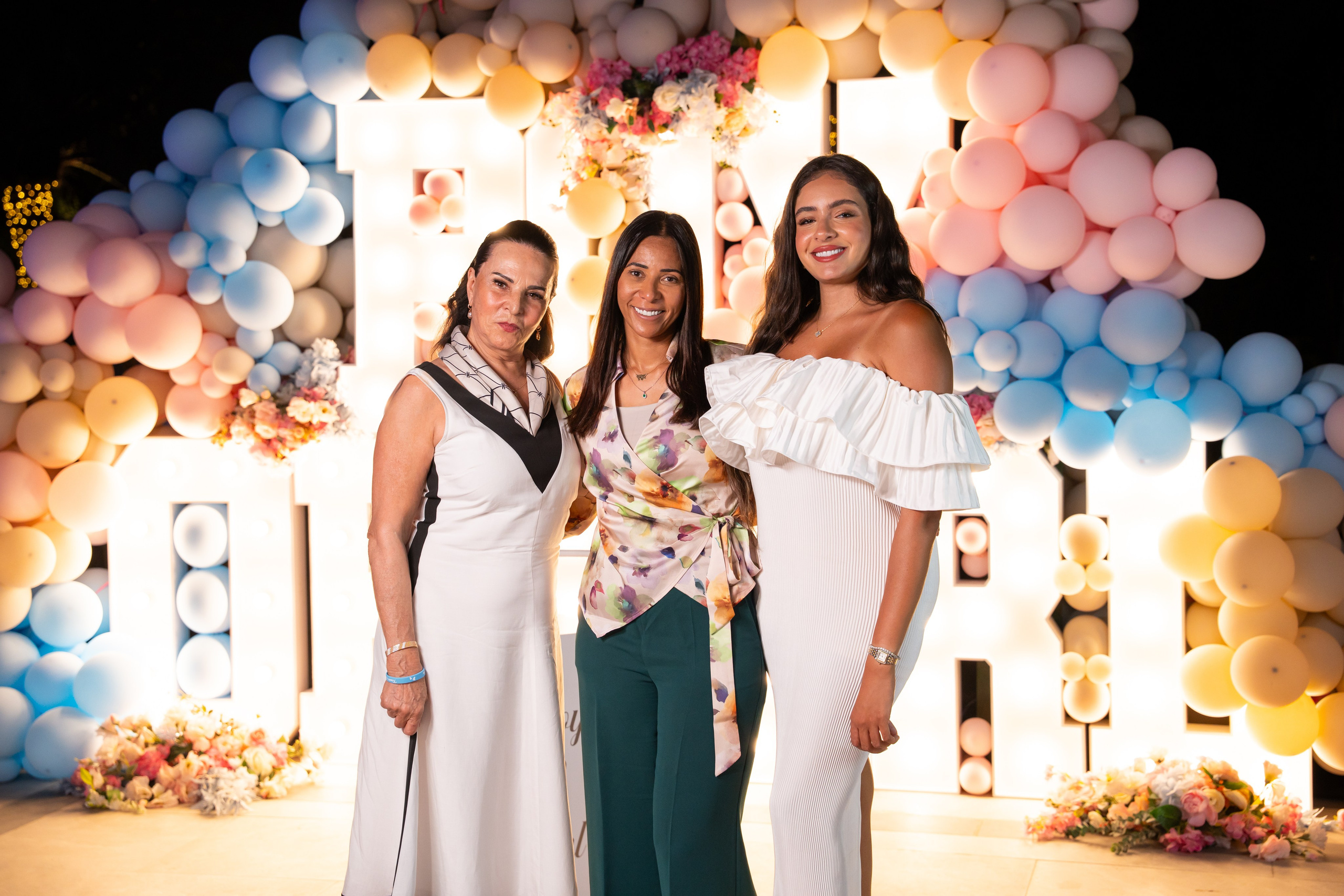 EVENT. Photo and video production. Editing & retouching services. Training