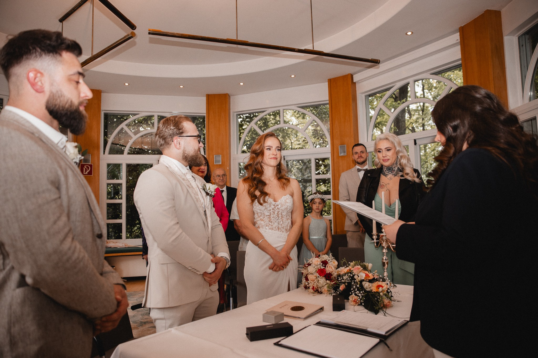 PEGGY & DENNIS | FLETCHER WALDHOTEL NORDRHEIN-WESTFALEN. Photographer in Bochum Dolia Halyna