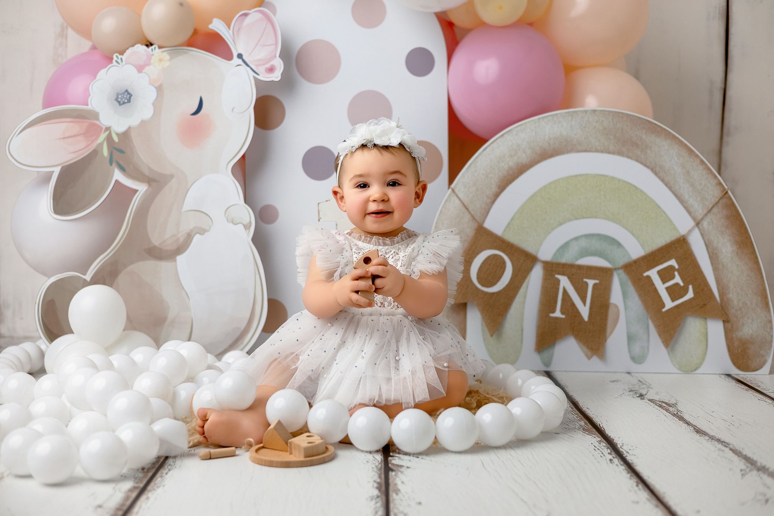Erste Geburtstag „Cake Smash“. Neugeborene- Schwangerschaft- und Kinder Fotografin in Lehre