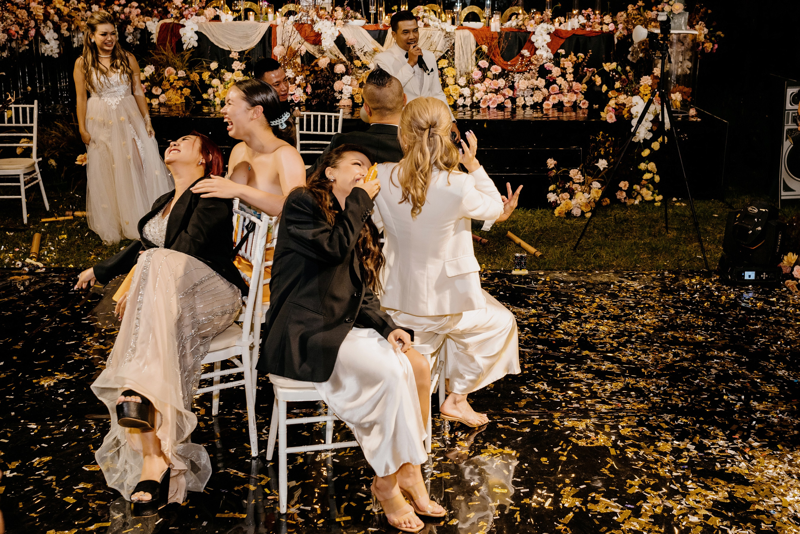 JESSE & MIMI / Destination wedding. Nhiếp ảnh gia đám cưới hàng đầu tại Thành Phố Hồ Chí Minh