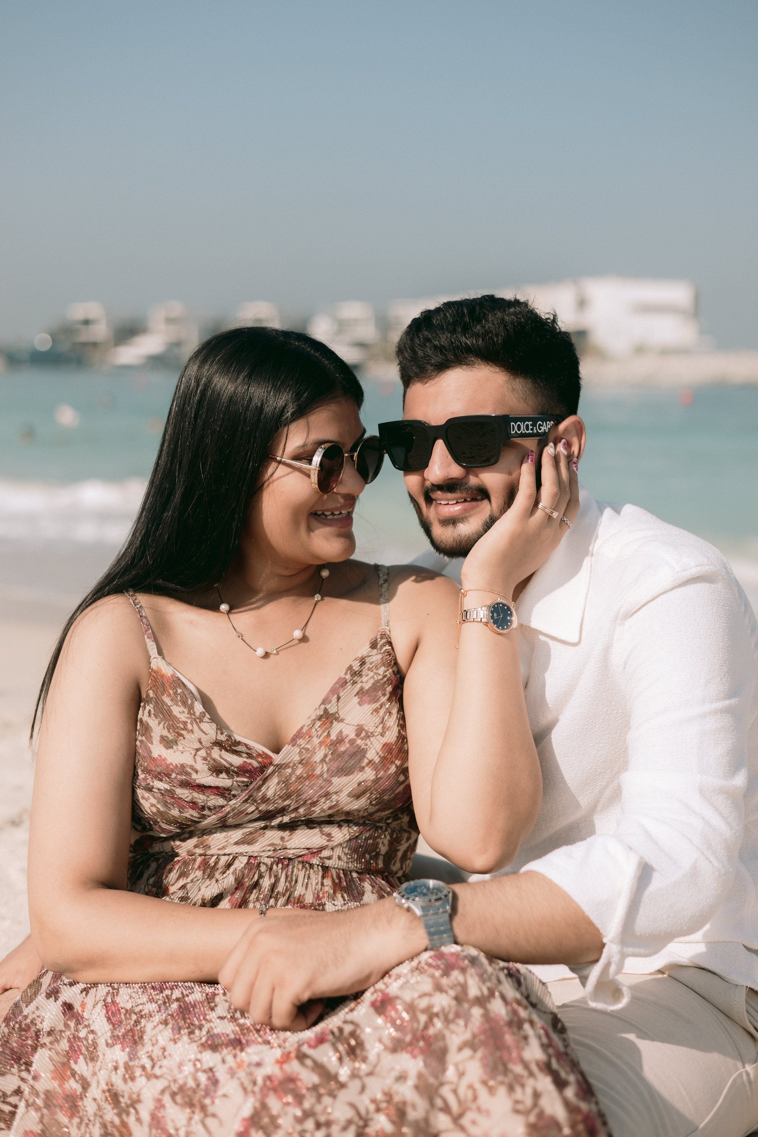 COUPLE SESSIONS. Love Emotions Weddings