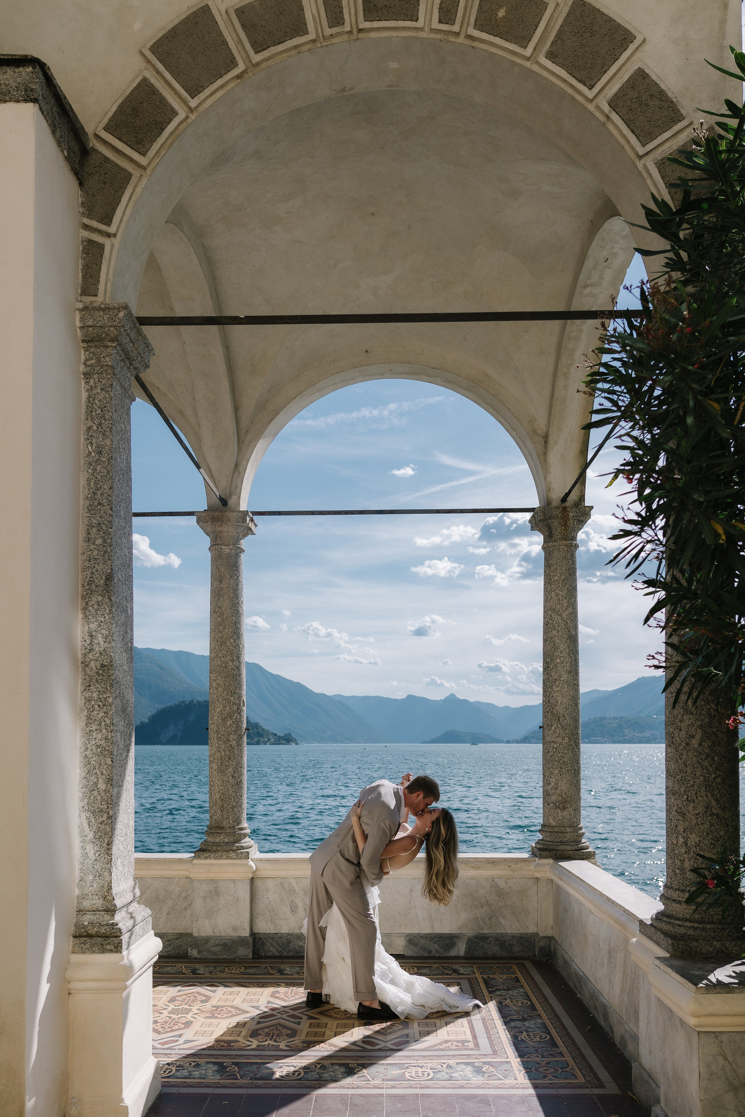 Lake Como Elopement Photography | Boat & Villa Monastero Wedding. Photographer in Italy Anna Linnik