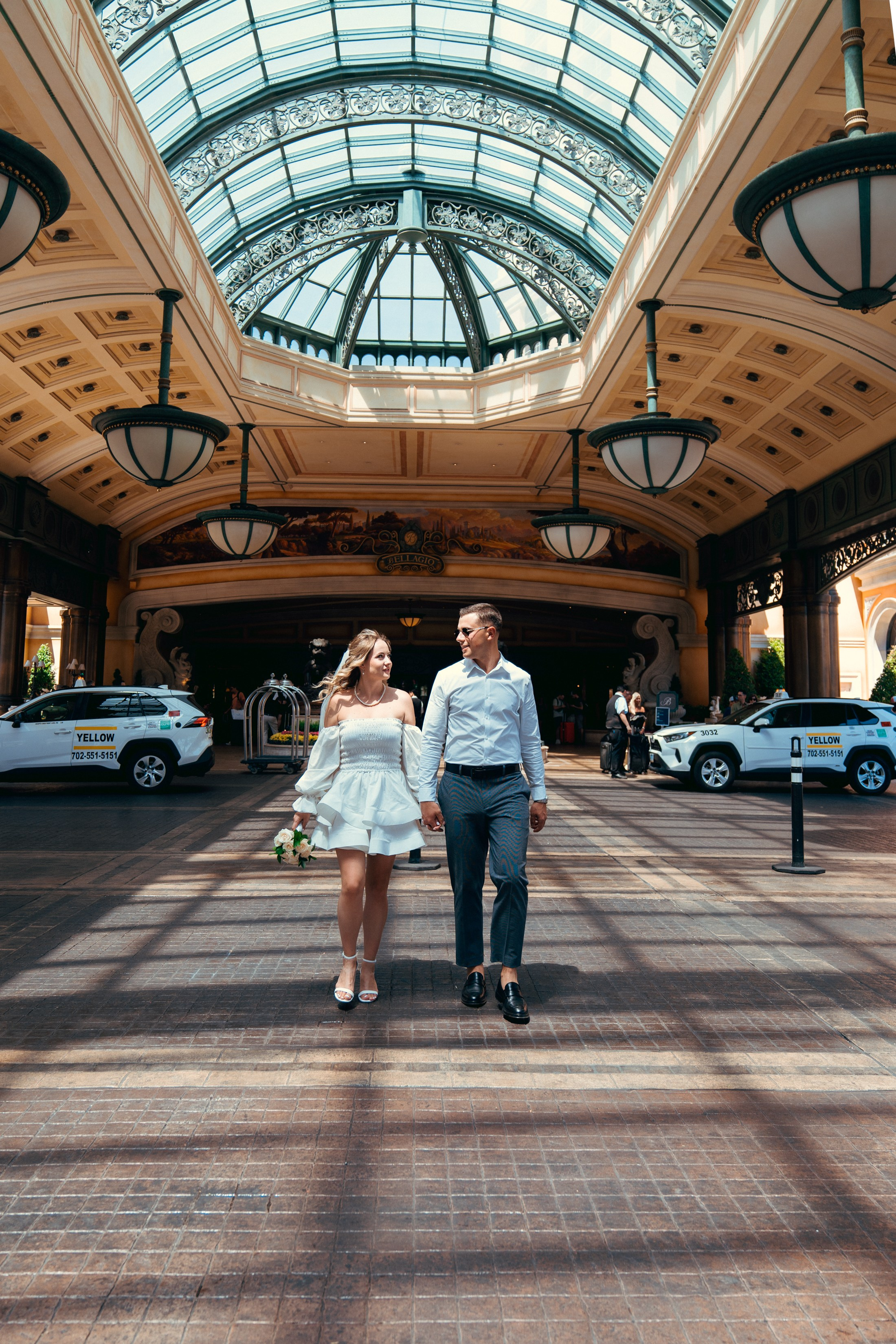 Iryna&Roman. Wedding & elopement photographer Viktoriya Kravtsov. Las Vegas