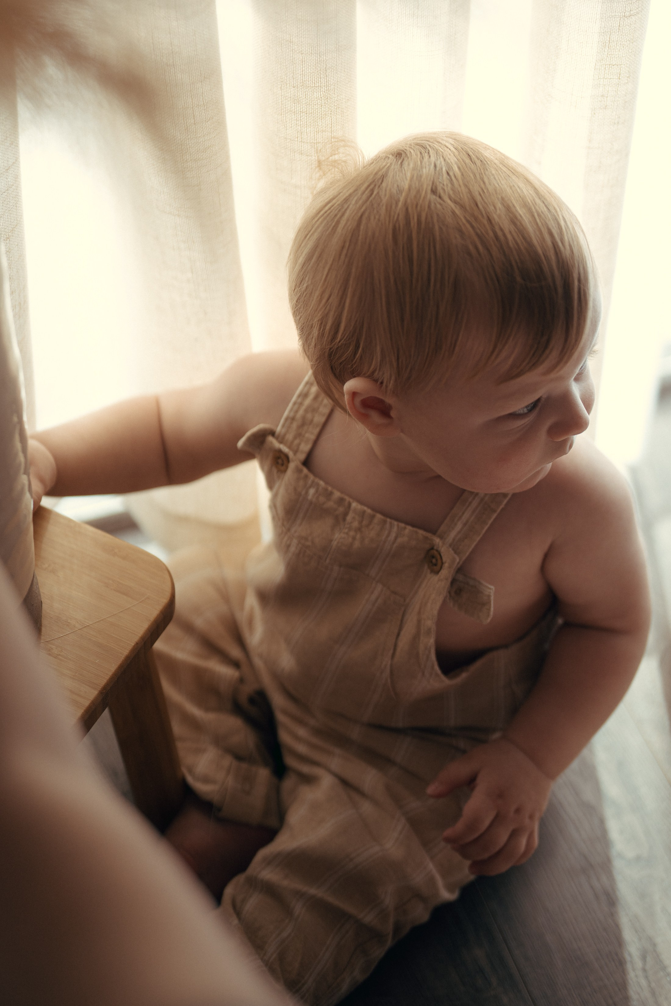 Liam Noah, Angela & Cooper. Wedding & elopement photographer Viktoriya Kravtsov. Las Vegas