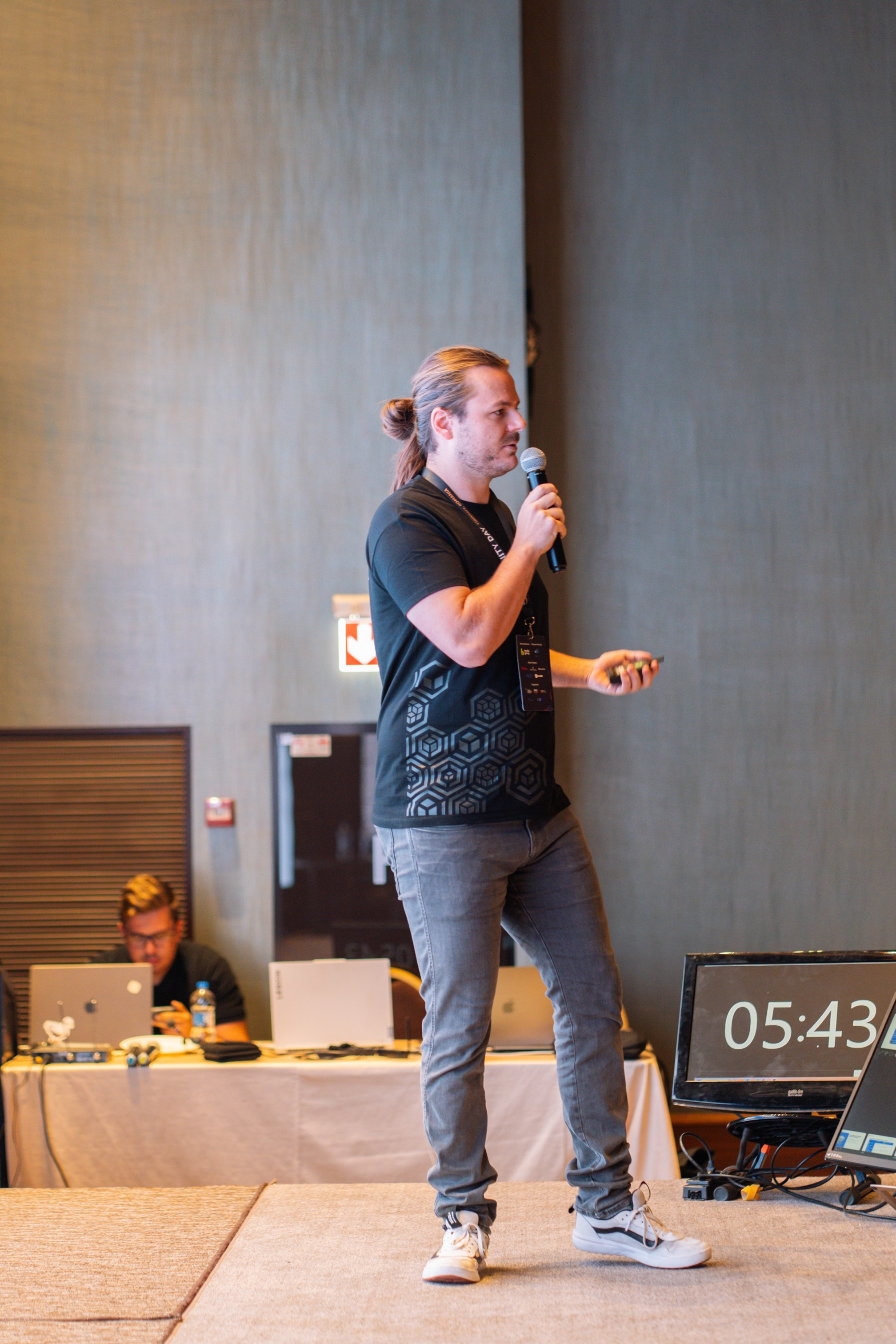 AWS Community Day Romania 2024. Cozac Cristian Photographer