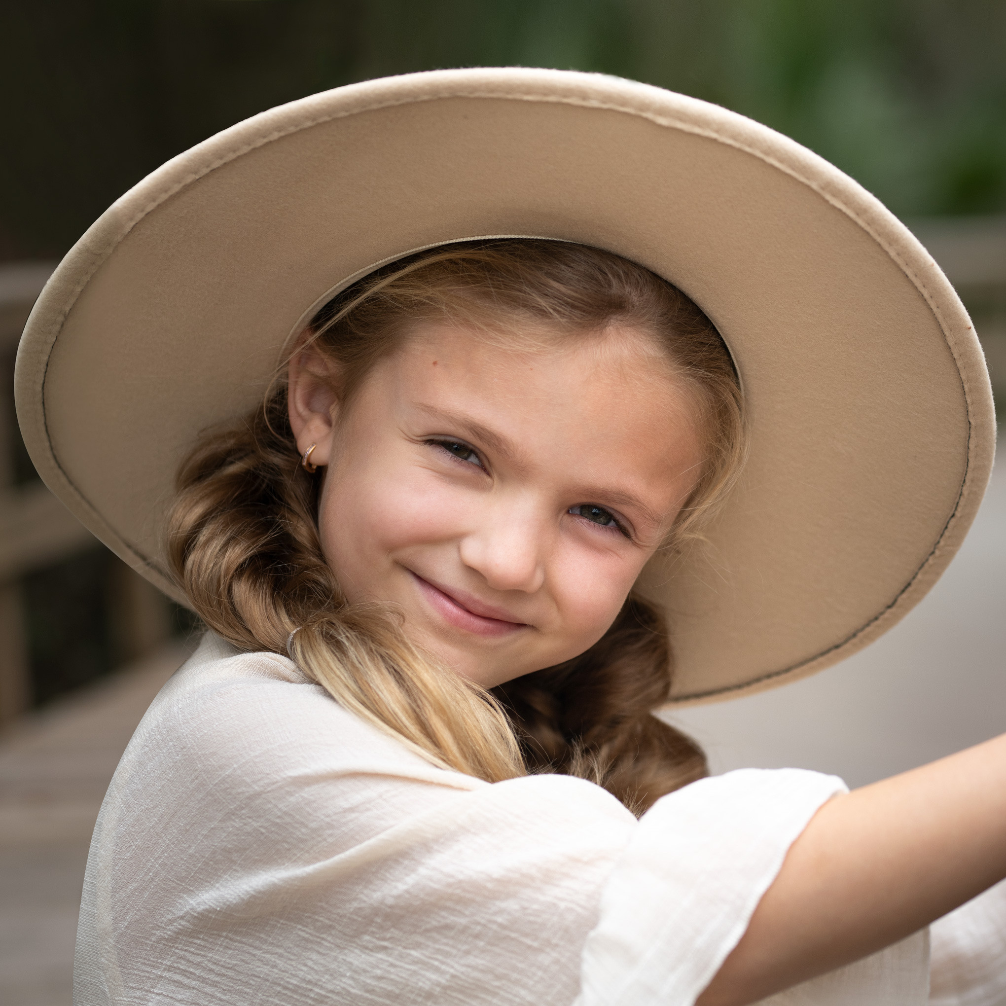 Lera_Edgar. Portrait, kids and family photographer in Wesley Chapel Alina Alice Osipova