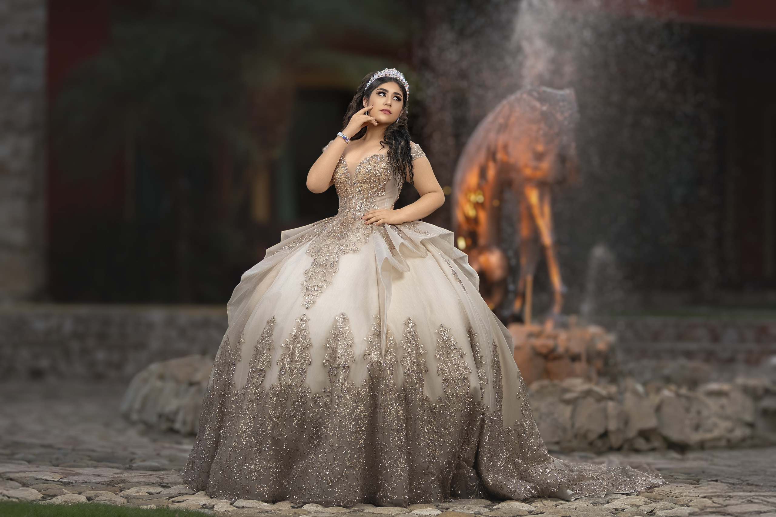 Quince Años. Fotógrafo de XV y BODAS en Tuxtla Gutiérrez y Villahermosa | ROGER CORZO | 360 PRODUCCIONES