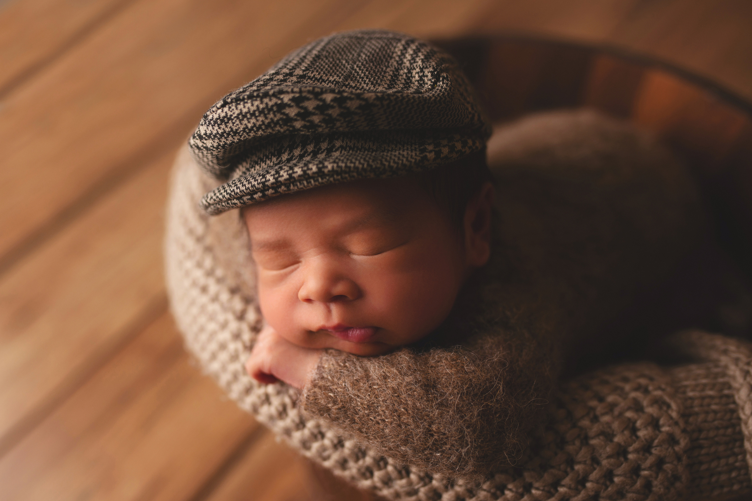 Ottawa Newborn and Baby Newborn Photographer Elena Helali