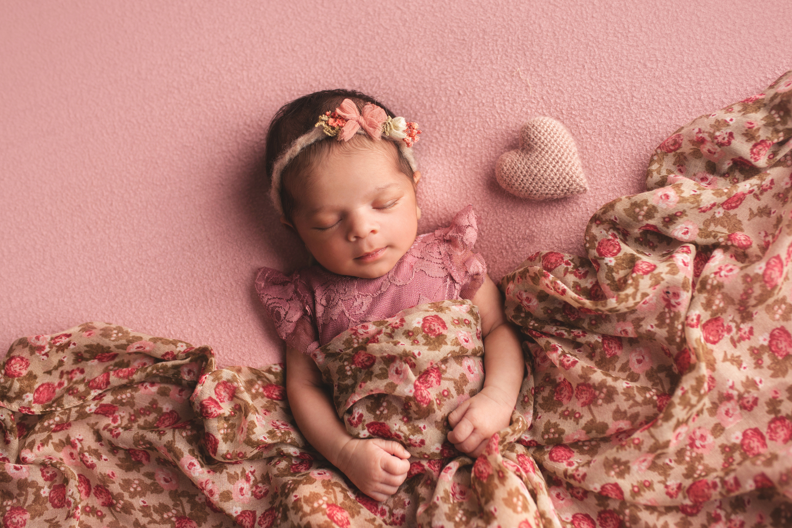 Ottawa Newborn and Baby Newborn Photographer Elena Helali