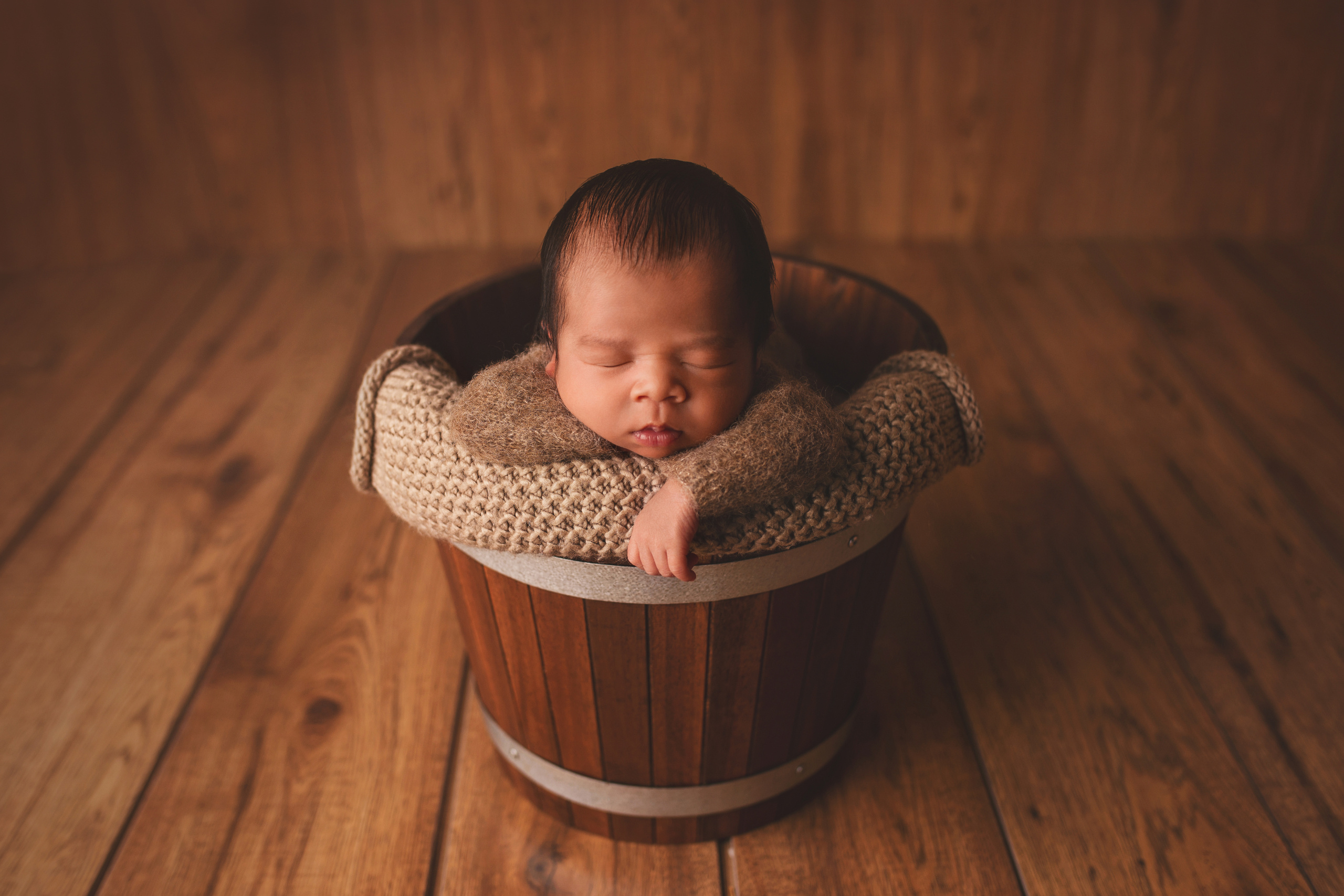 NEWBORN. Ottawa Newborn and Baby Newborn Photographer Elena Helali