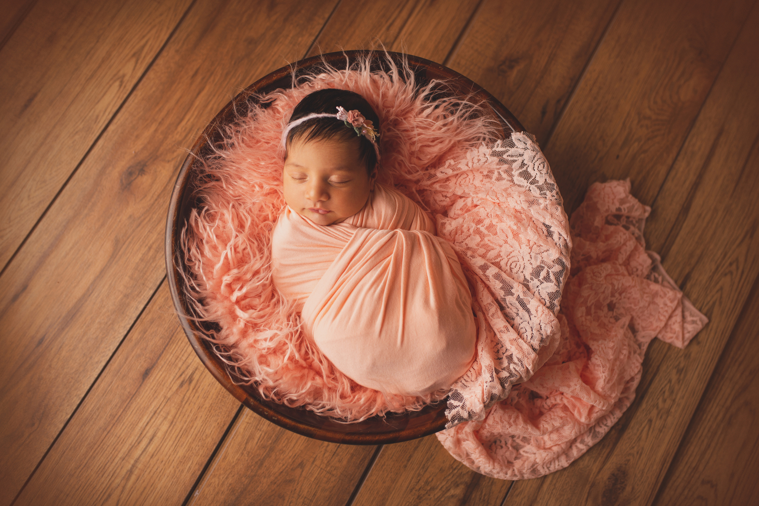 Ottawa Newborn and Baby Newborn Photographer Elena Helali