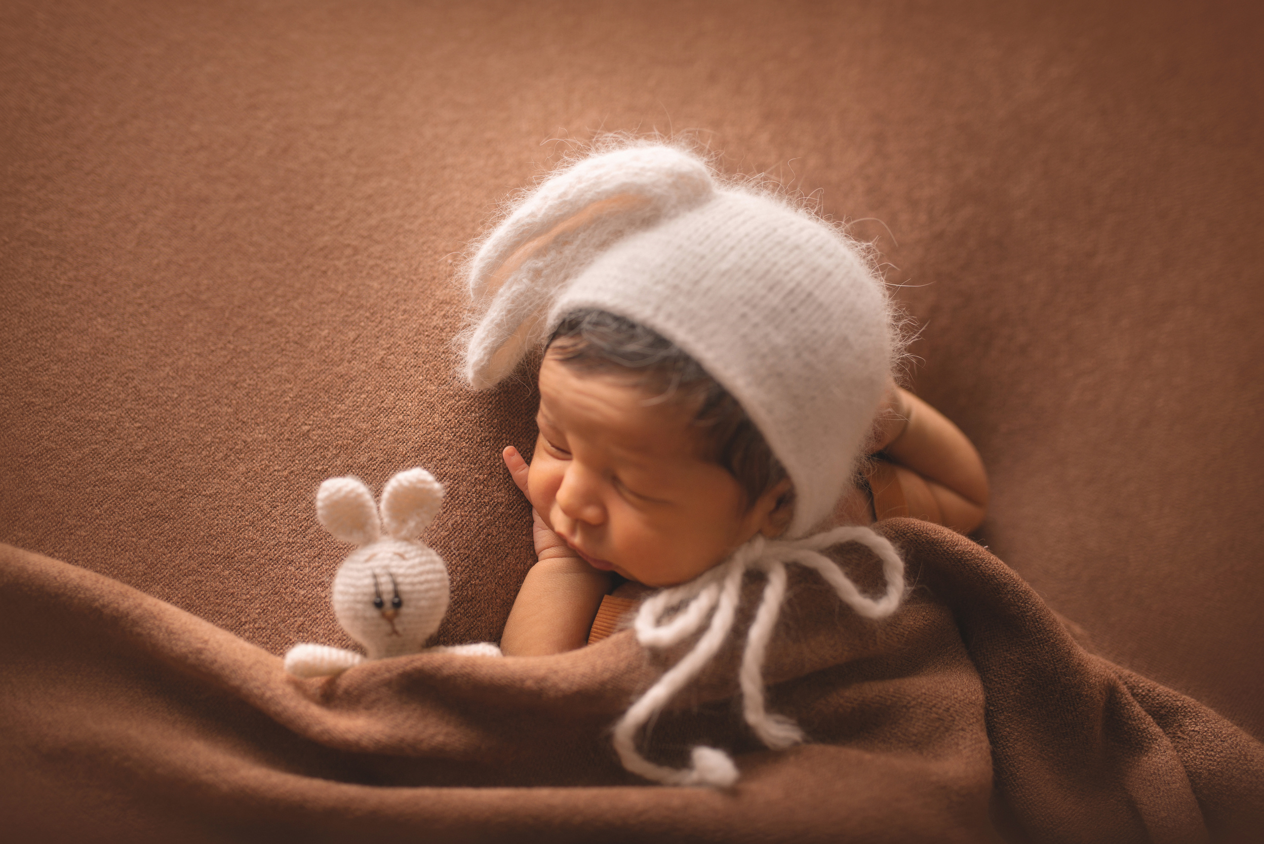 NEWBORN. Ottawa Newborn and Baby Newborn Photographer Elena Helali
