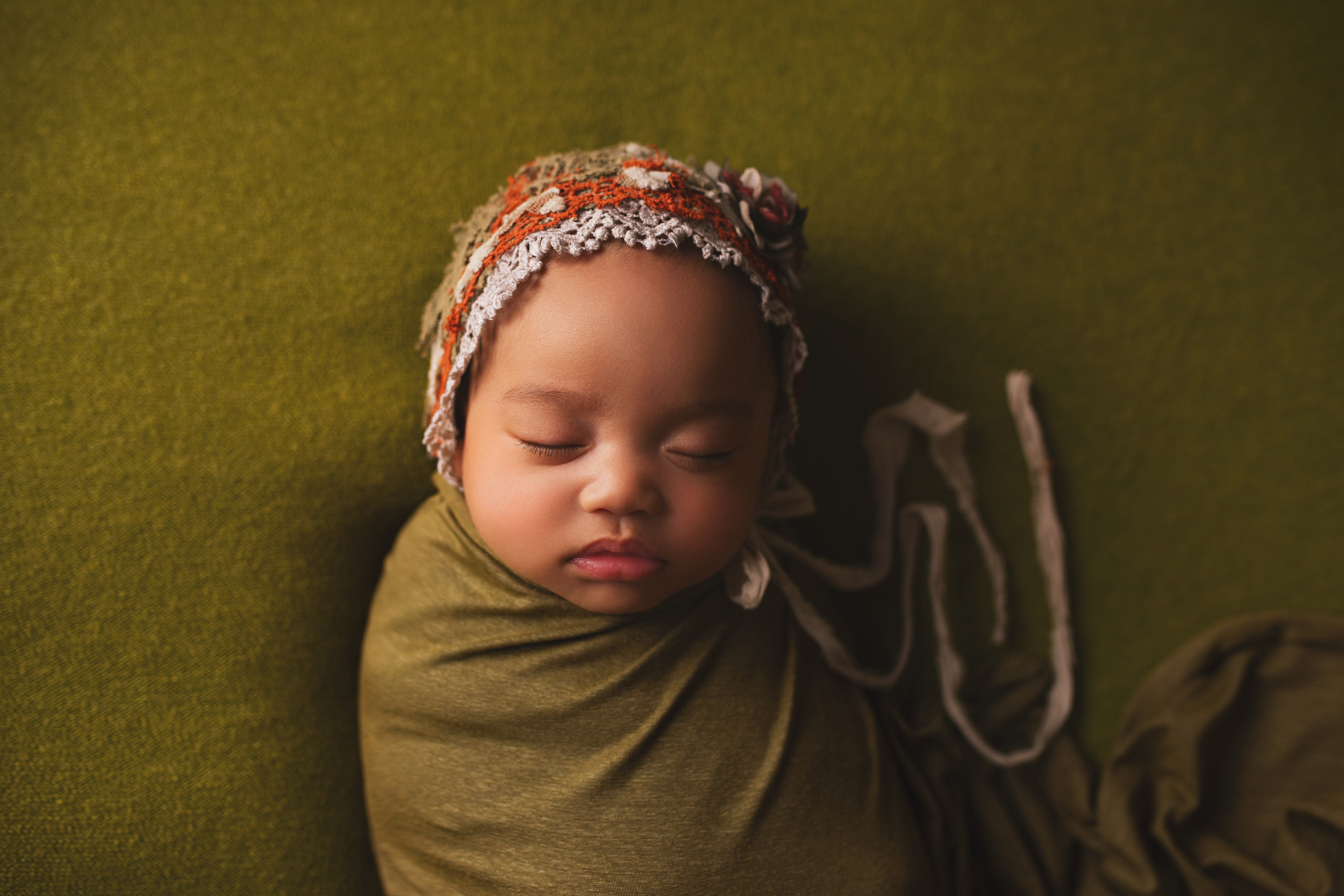NEWBORN. Ottawa Newborn and Baby Newborn Photographer Elena Helali