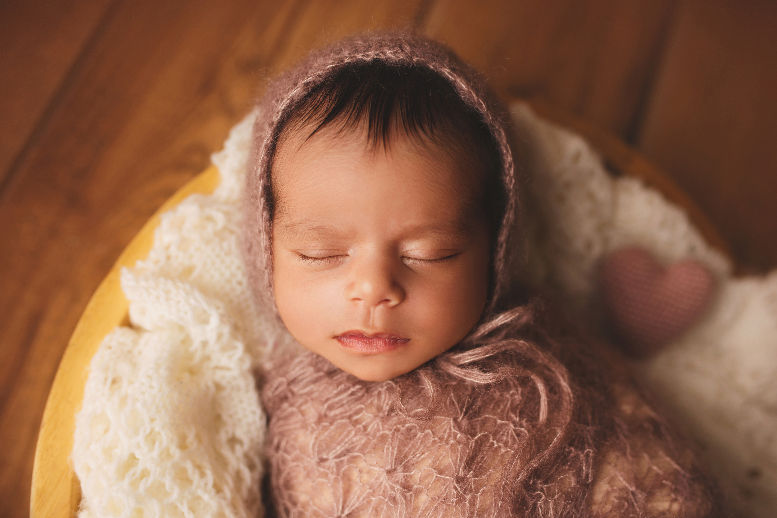 NEWBORN. Ottawa Newborn and Baby Newborn Photographer Elena Helali