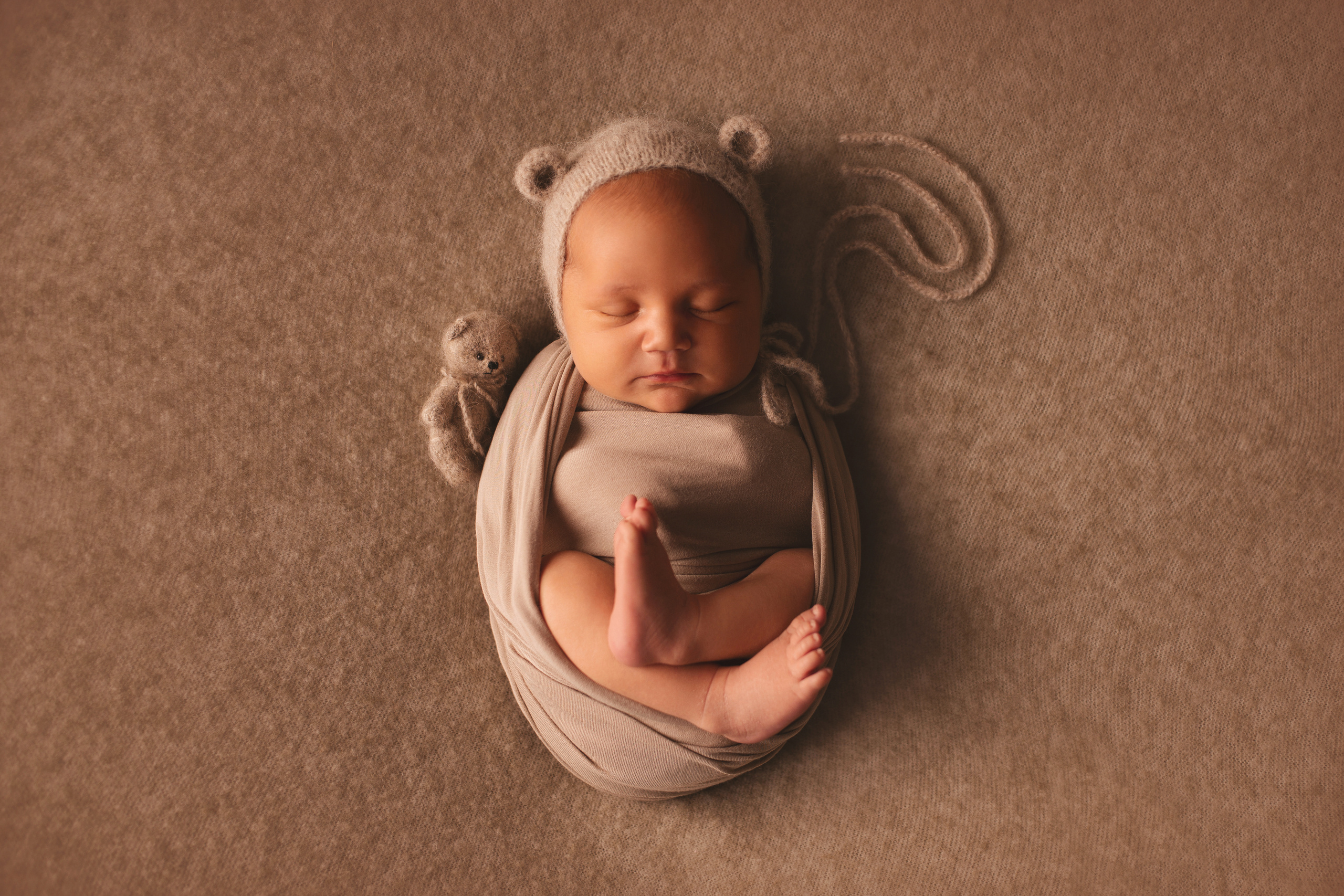 A Little Gentleman. Ottawa Newborn and Baby Newborn Photographer Elena Helali