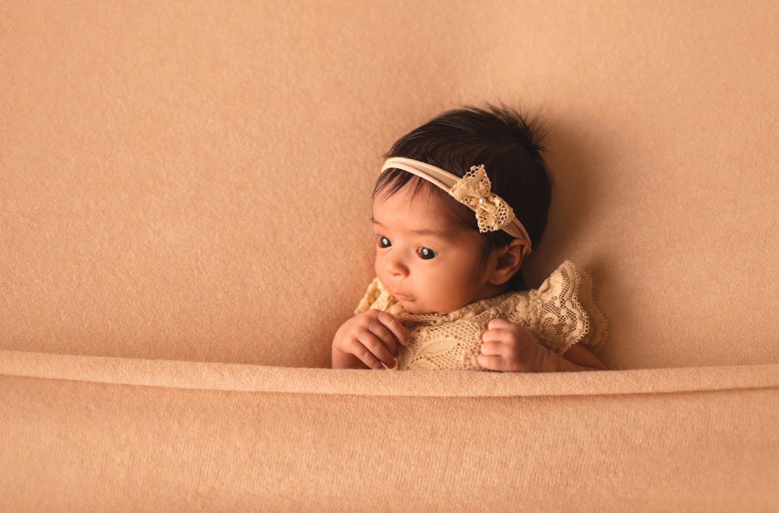 NEWBORN. Ottawa Newborn and Baby Newborn Photographer Elena Helali