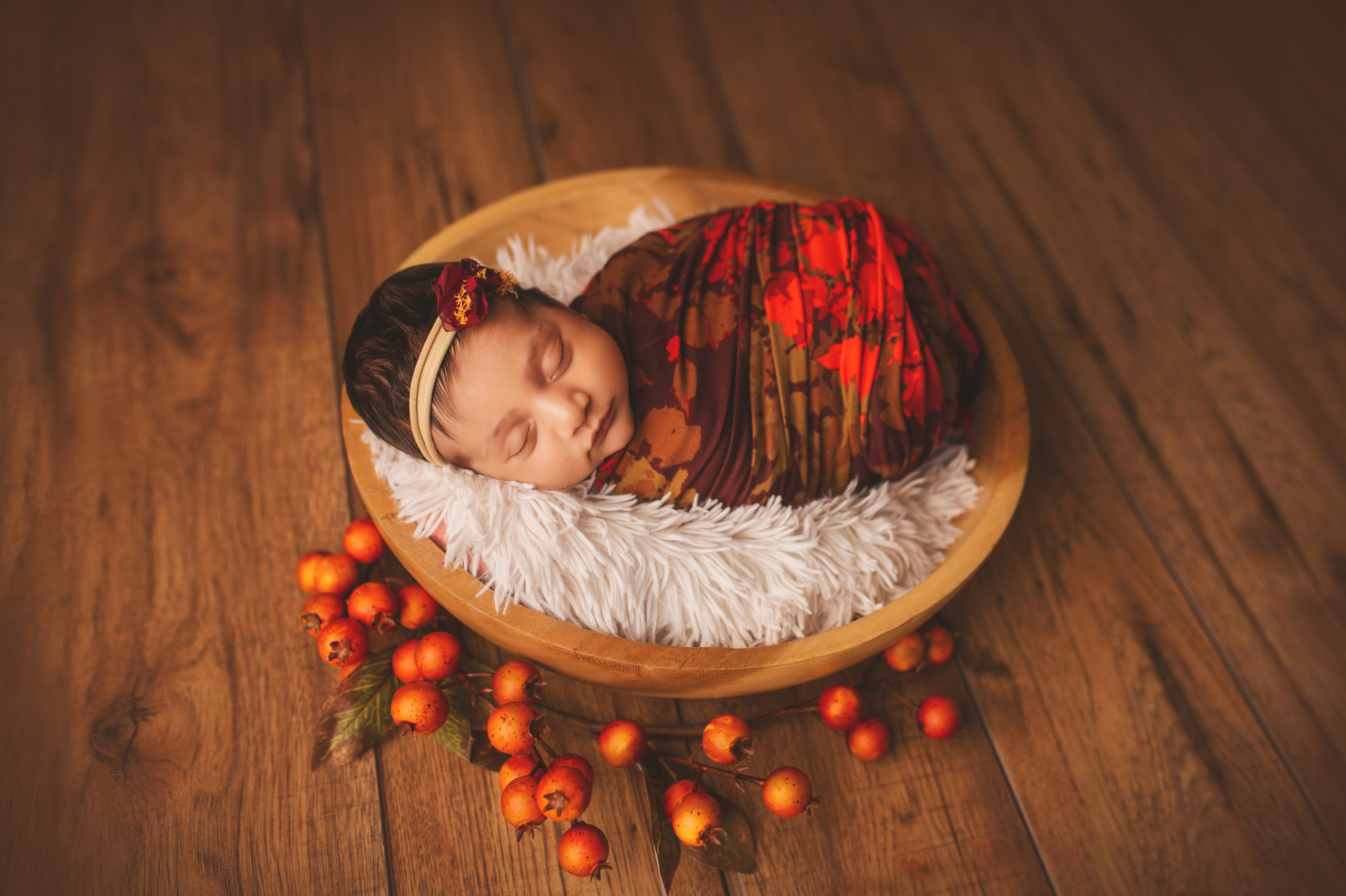 NEWBORN. Ottawa Newborn and Baby Newborn Photographer Elena Helali