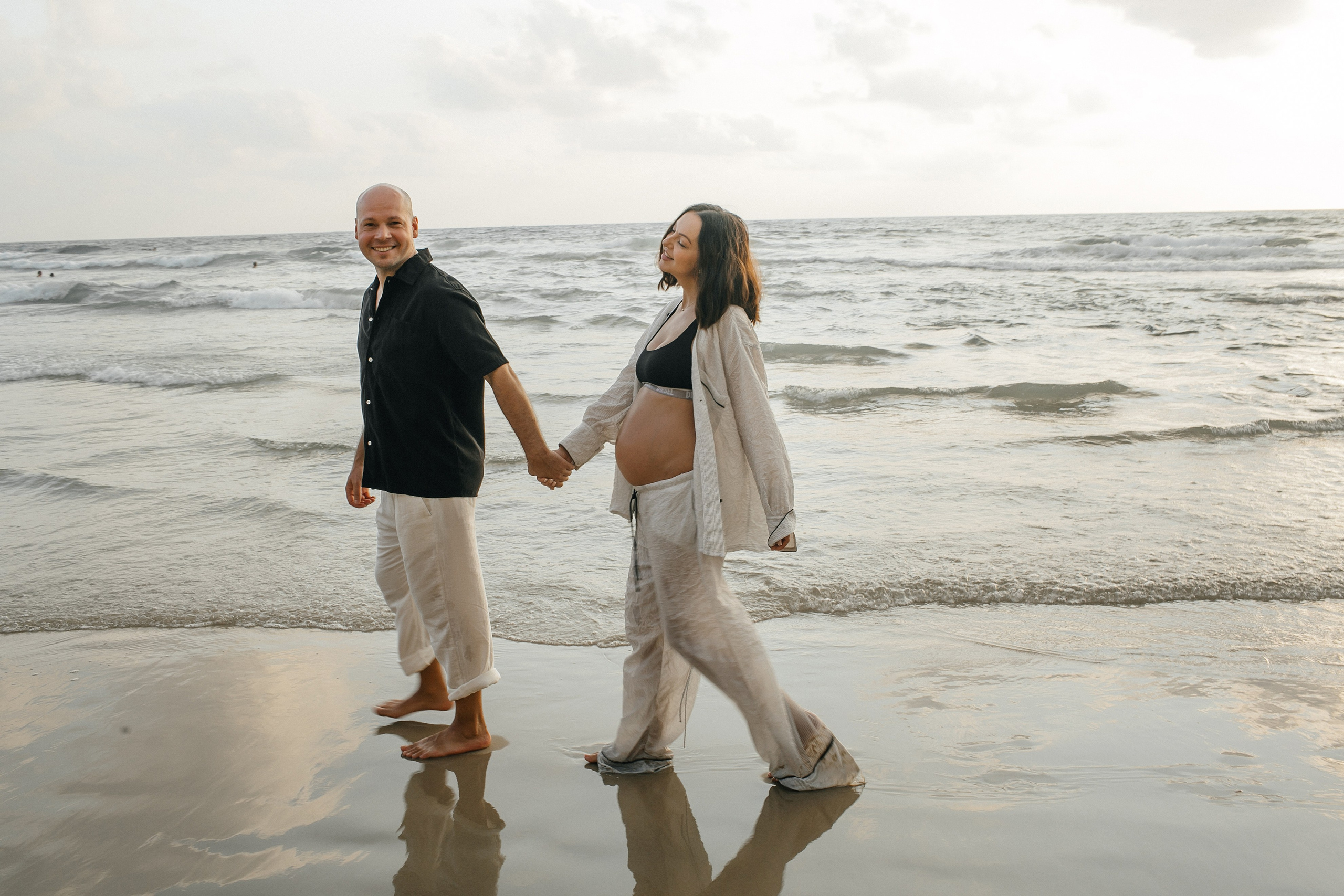 Katya & Fil Givat Olga. Family photographer in Israel