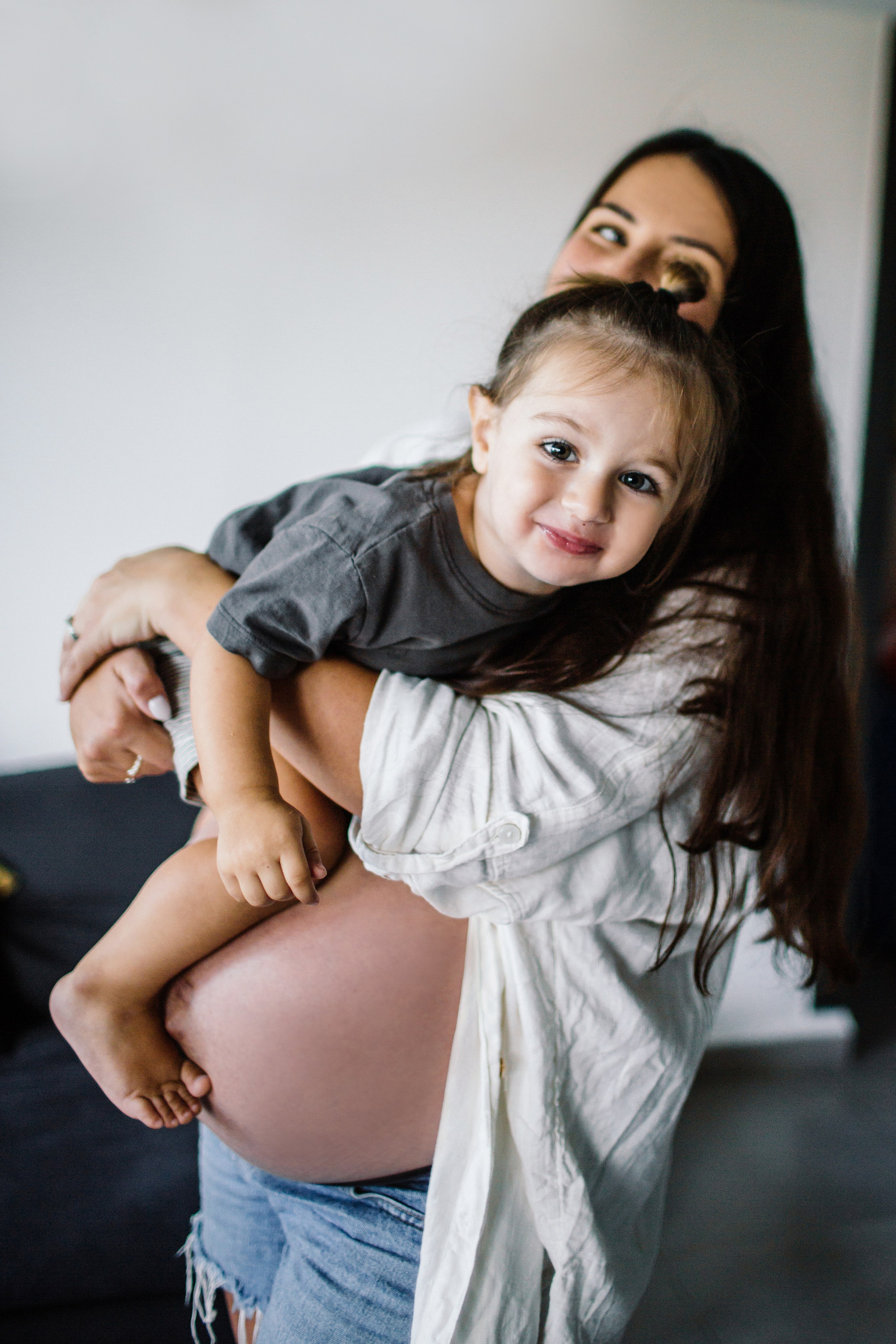 Home story. Family photographer in Israel