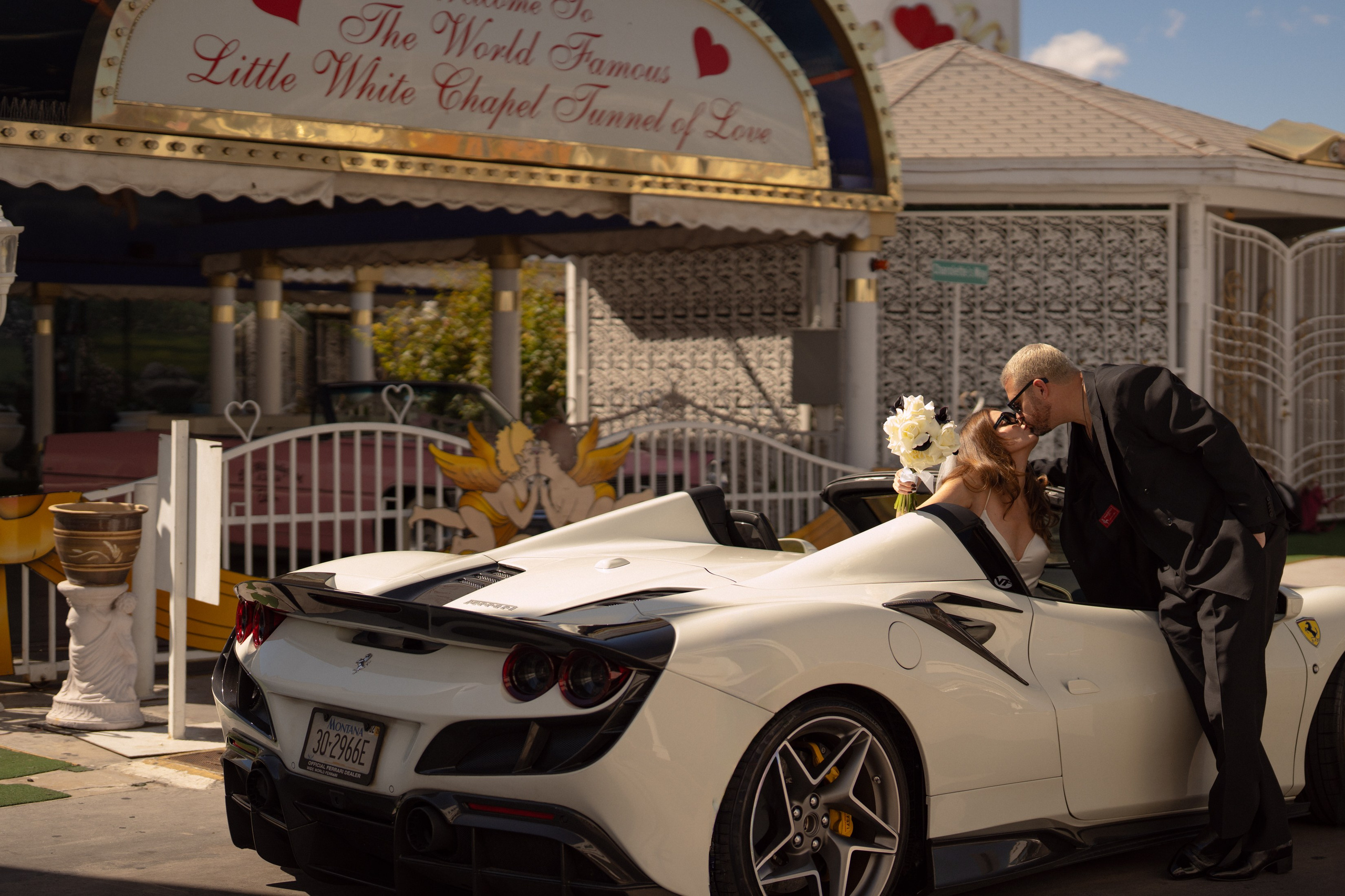 Mark&Dominique. Wedding & elopement photographer Viktoriya Kravtsov. Las Vegas