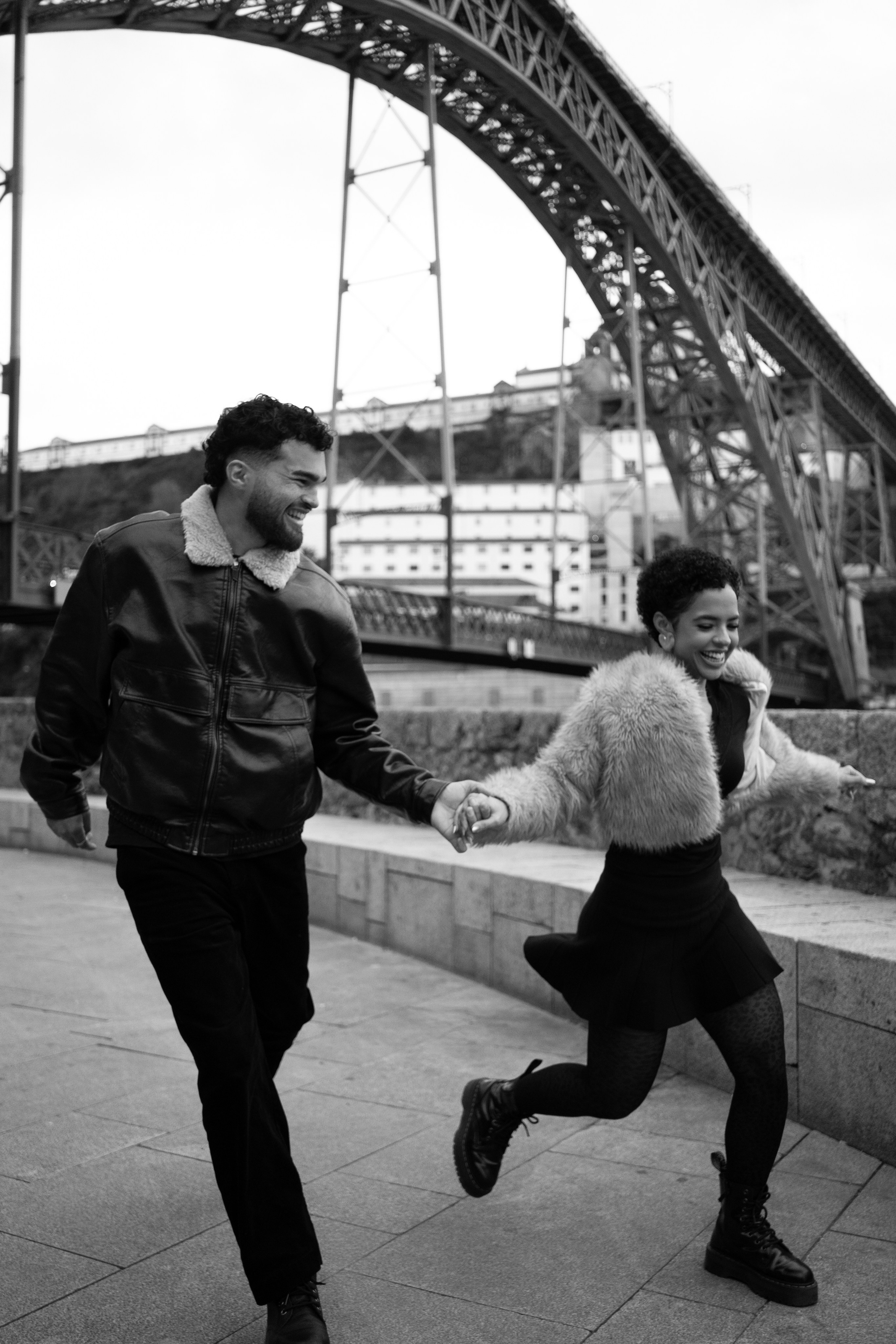 Emily e Mikael. Davi Valente