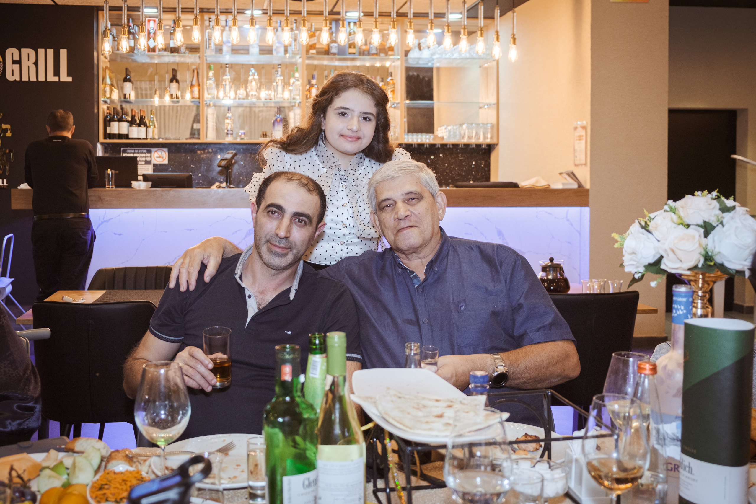 Birthday. Middle East Photo Agency סוכנות צילום המזרח התיכון — צילום מקצועי והדפסת מגנטים לאירועים