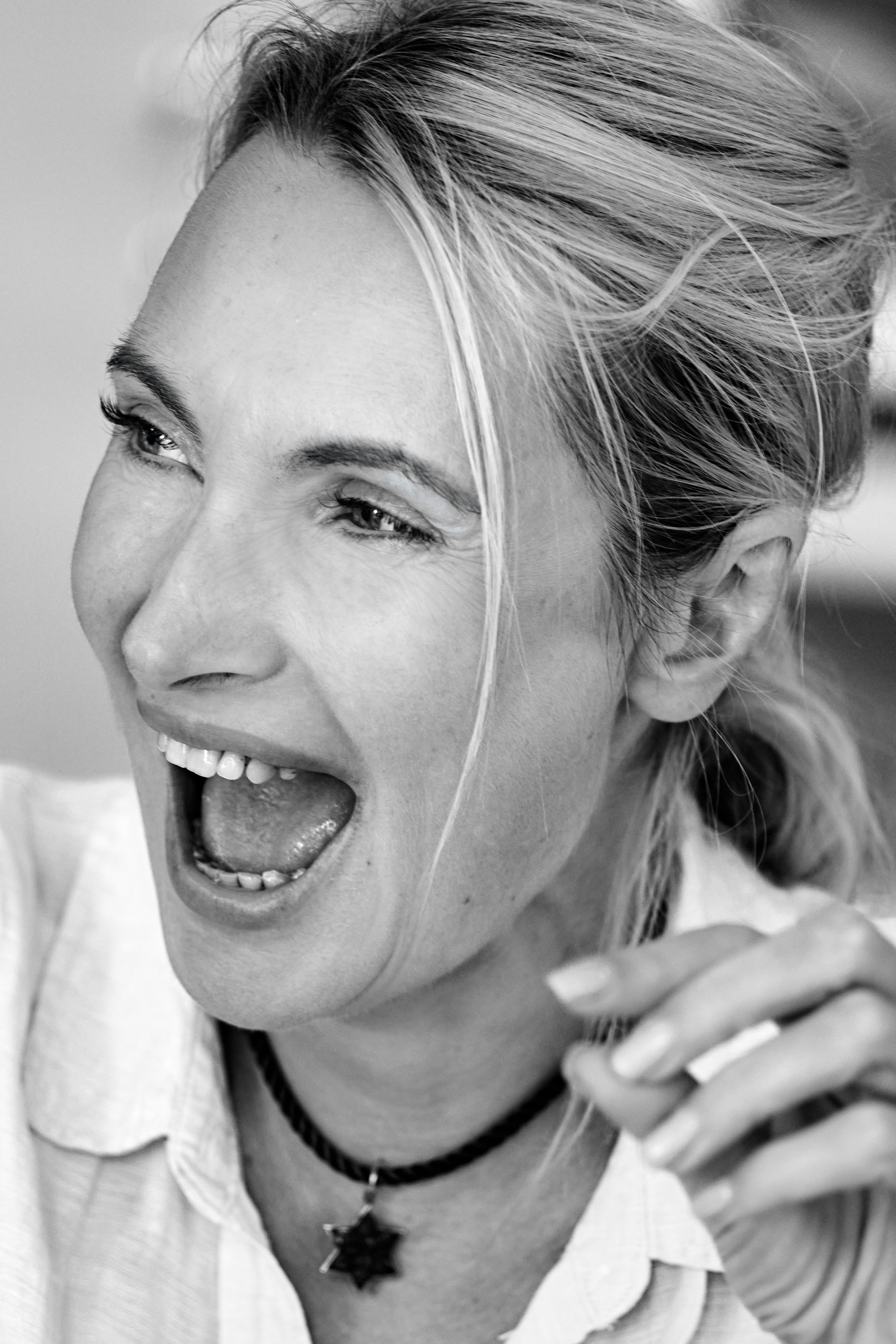 Janna. Portrait. Middle East Photo Agency סוכנות צילום המזרח התיכון — צילום מקצועי והדפסת מגנטים לאירועים