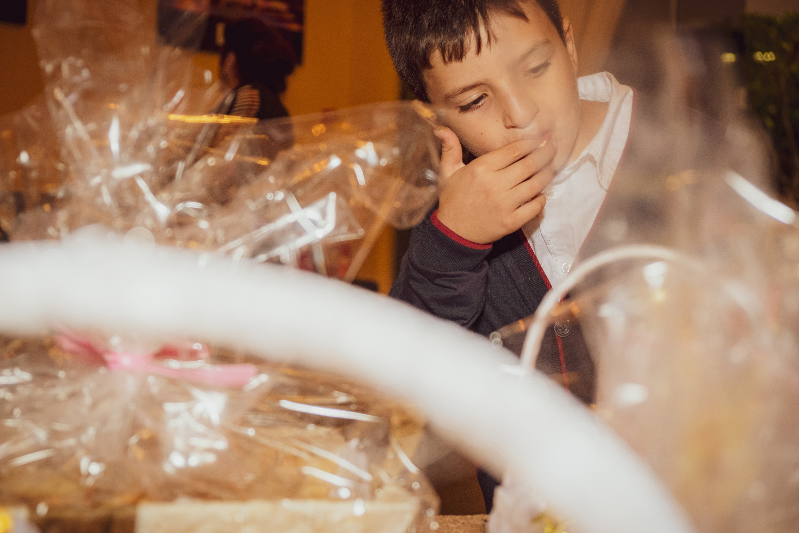 Birthday party. Middle East Photo Agency — Weddings, Bar & Bat Mitzvahs, Brit Milah, Theater, Magnets, Portraits