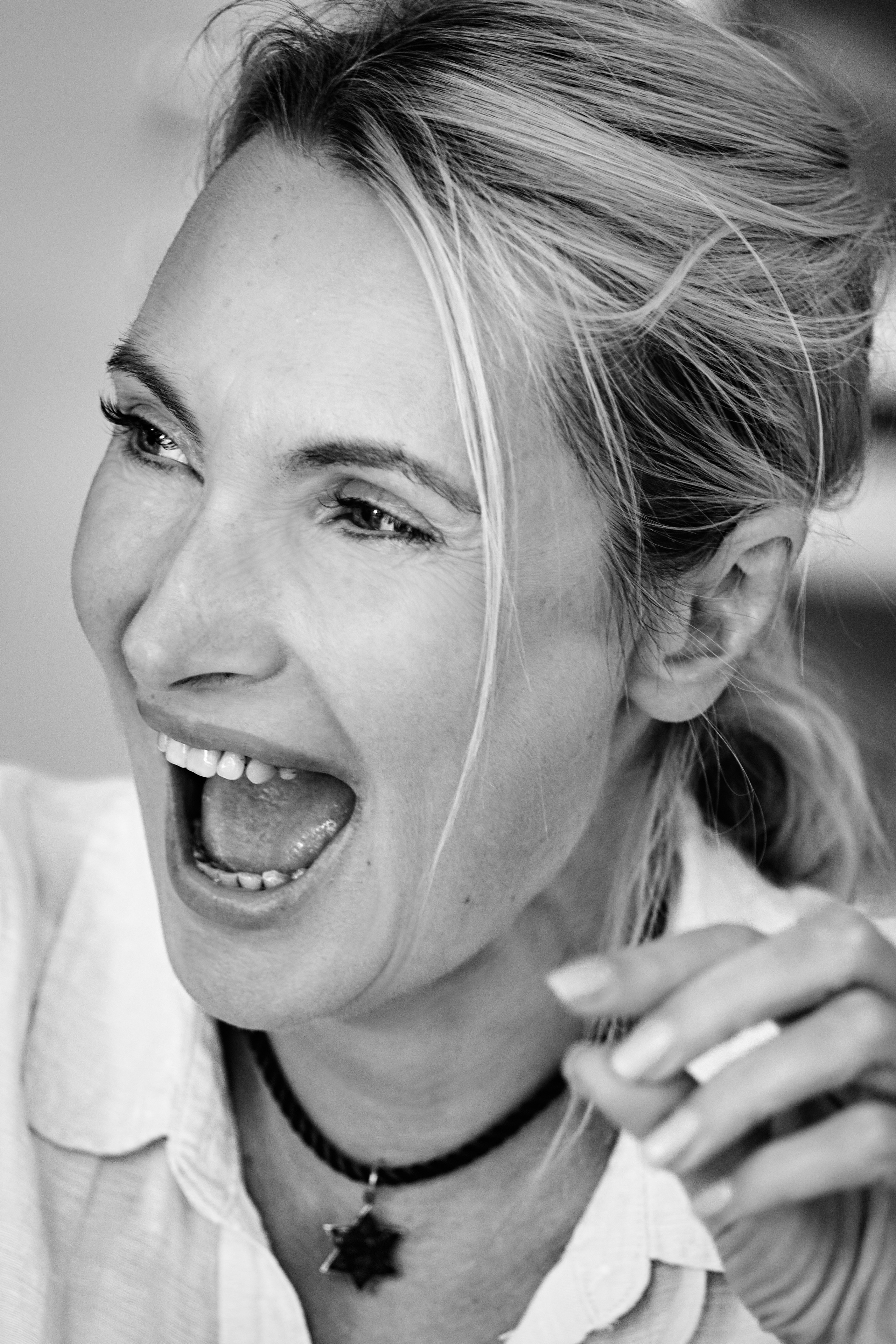 Janna. Portrait. Middle East Photo Agency סוכנות צילום המזרח התיכון — צילום מקצועי והדפסת מגנטים לאירועים