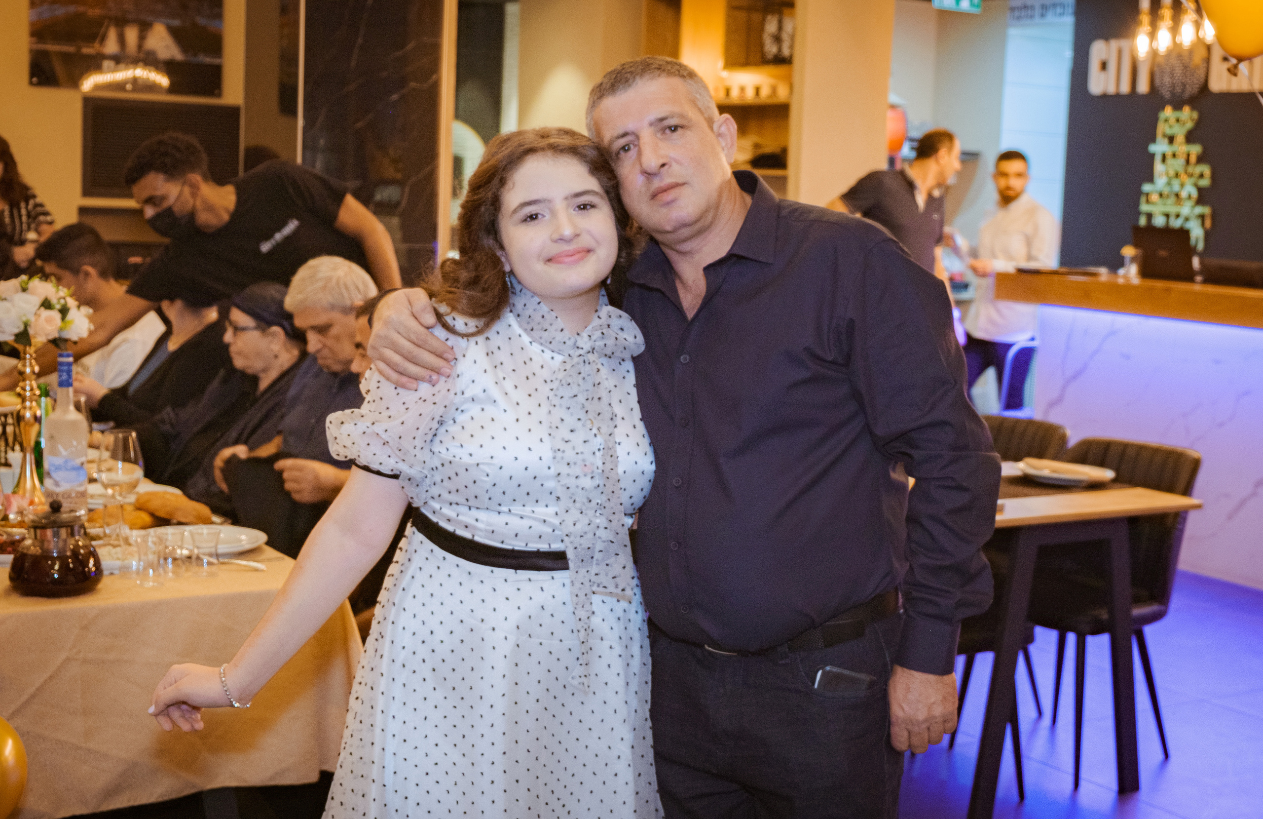 Birthday. Middle East Photo Agency סוכנות צילום המזרח התיכון — צילום מקצועי והדפסת מגנטים לאירועים