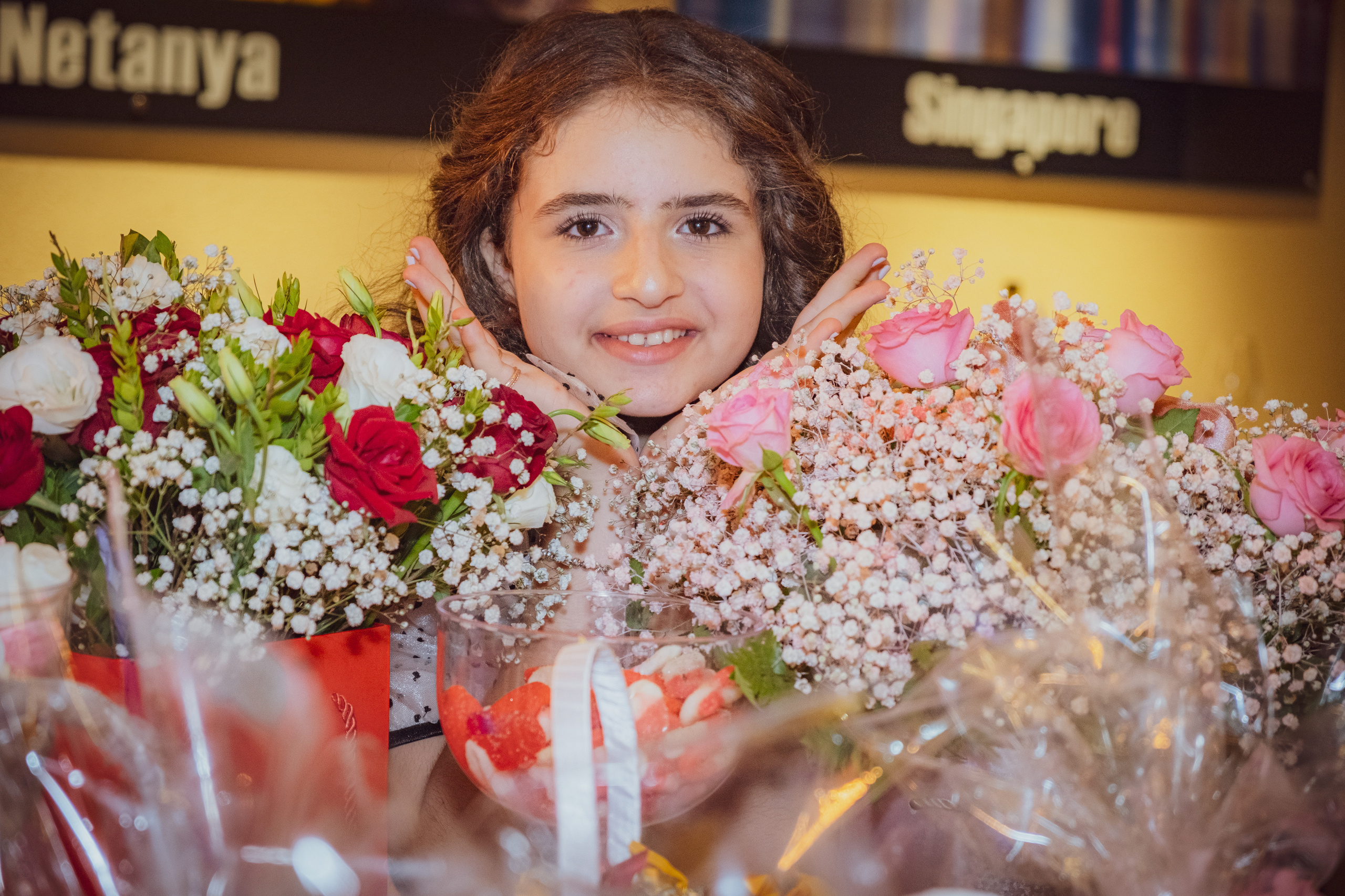 Birthday. Middle East Photo Agency סוכנות צילום המזרח התיכון — צילום מקצועי והדפסת מגנטים לאירועים