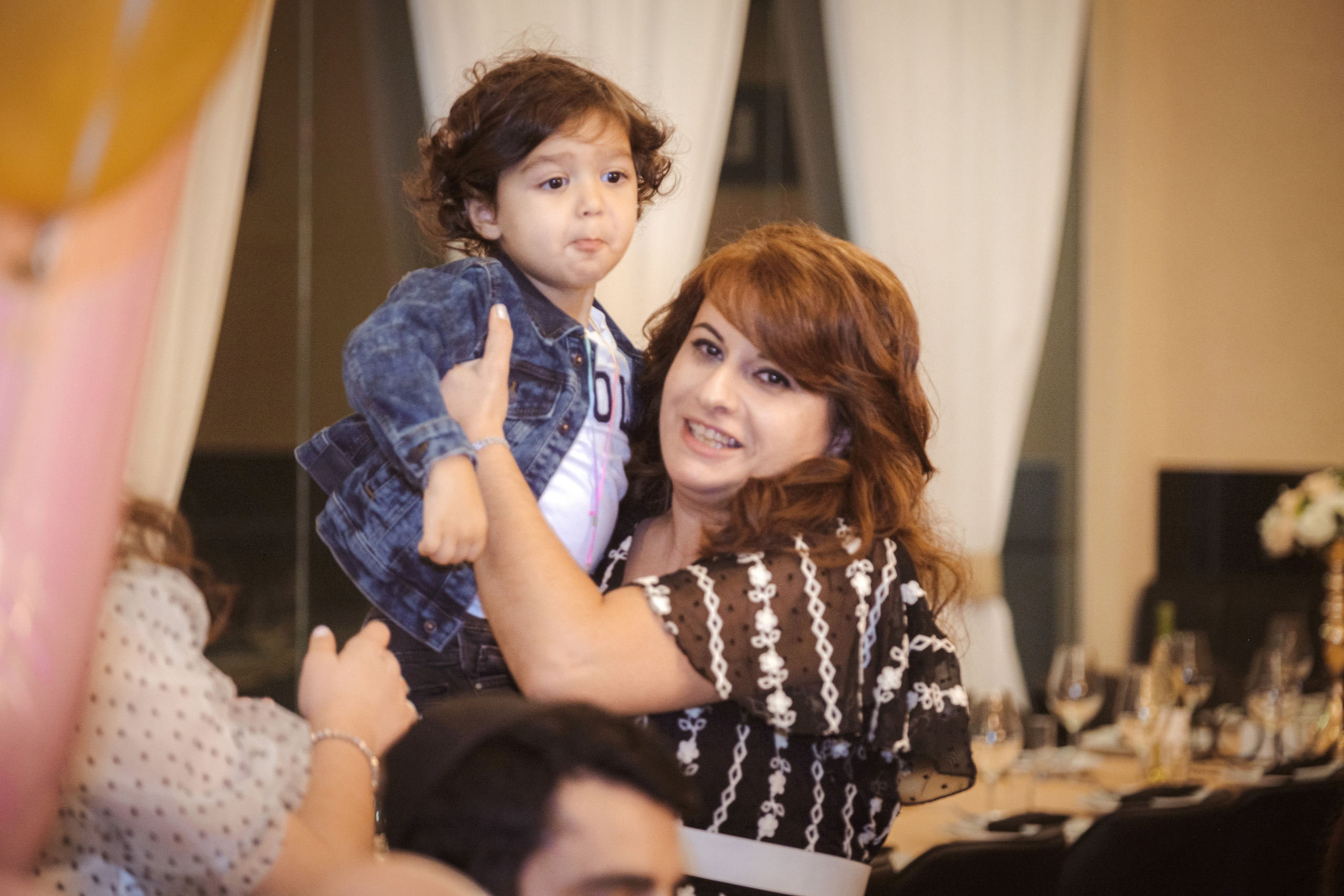 Birthday. Middle East Photo Agency סוכנות צילום המזרח התיכון — צילום מקצועי והדפסת מגנטים לאירועים